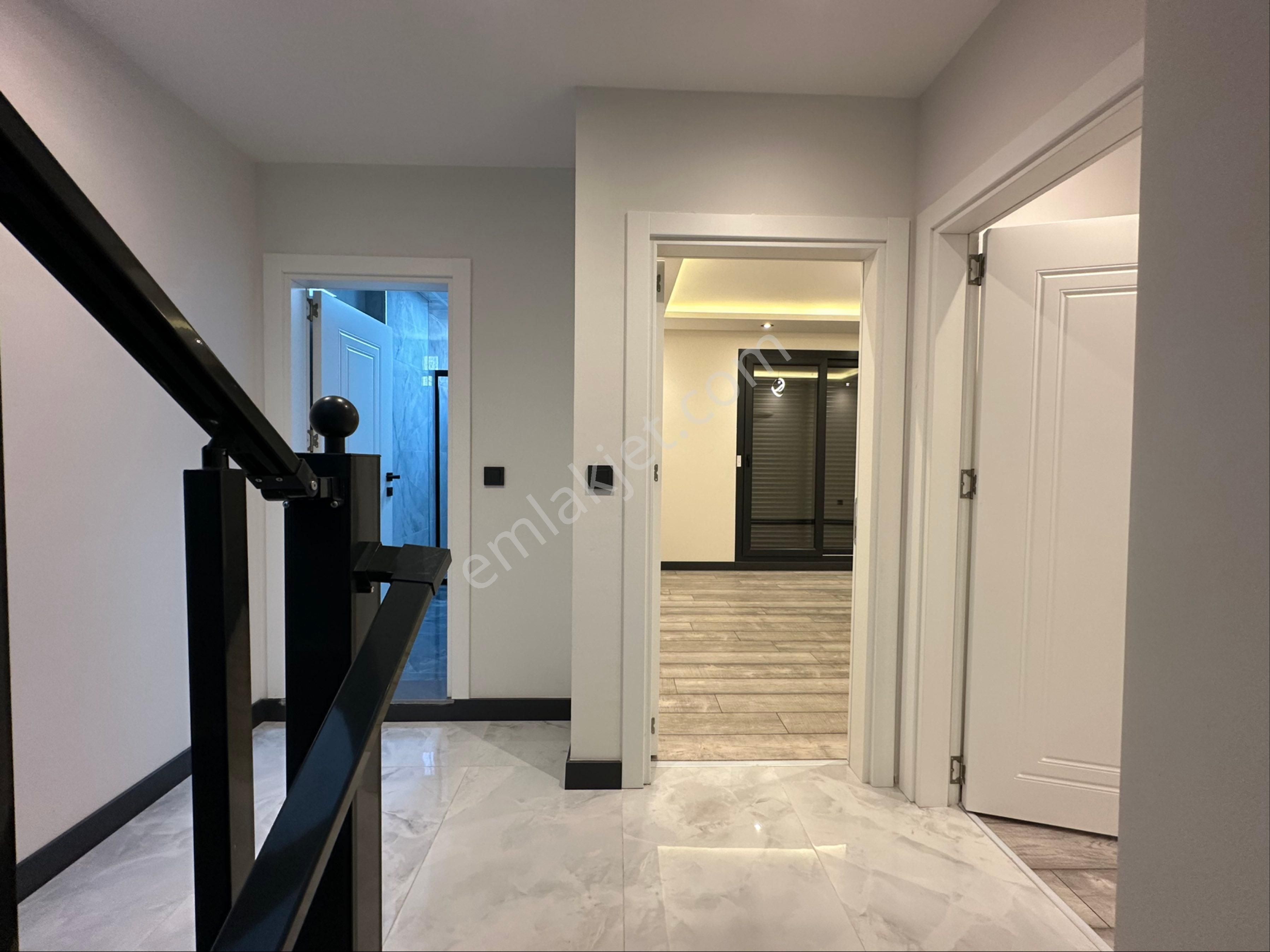 Didimde 3+1 Havuzlu Ultra Lüks Sıfır Villa - Görsel 17