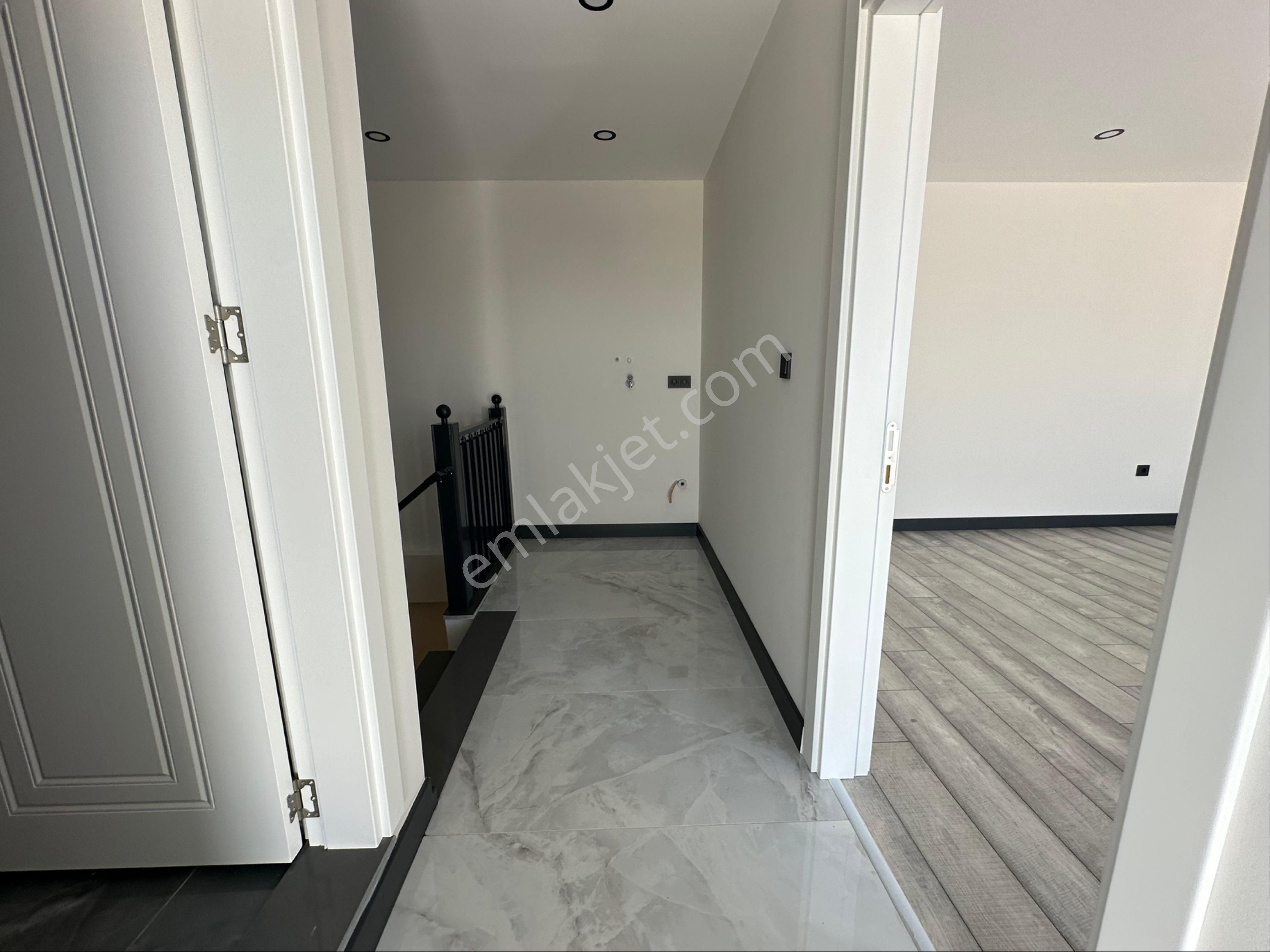 Didimde 3+1 Havuzlu Ultra Lüks Sıfır Villa - Görsel 26