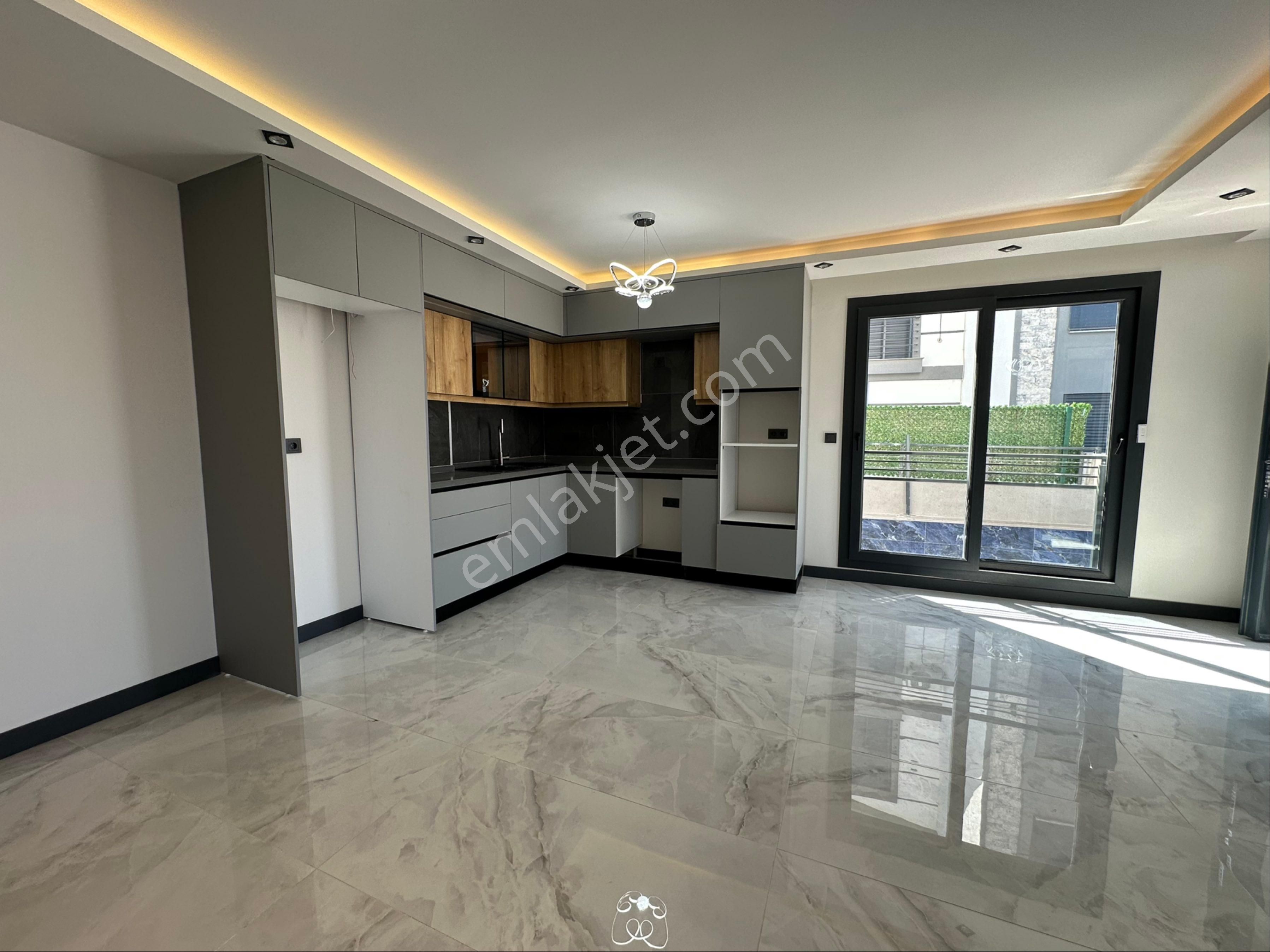 Didimde 3+1 Havuzlu Ultra Lüks Sıfır Villa - Görsel 11