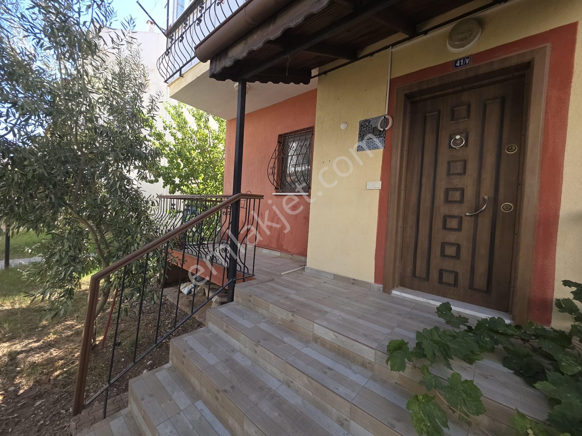 Goldhouse Dan Satılık Yeni Mahalle De Site İçinde Havuzlu 3+1 Villa - Görsel 8