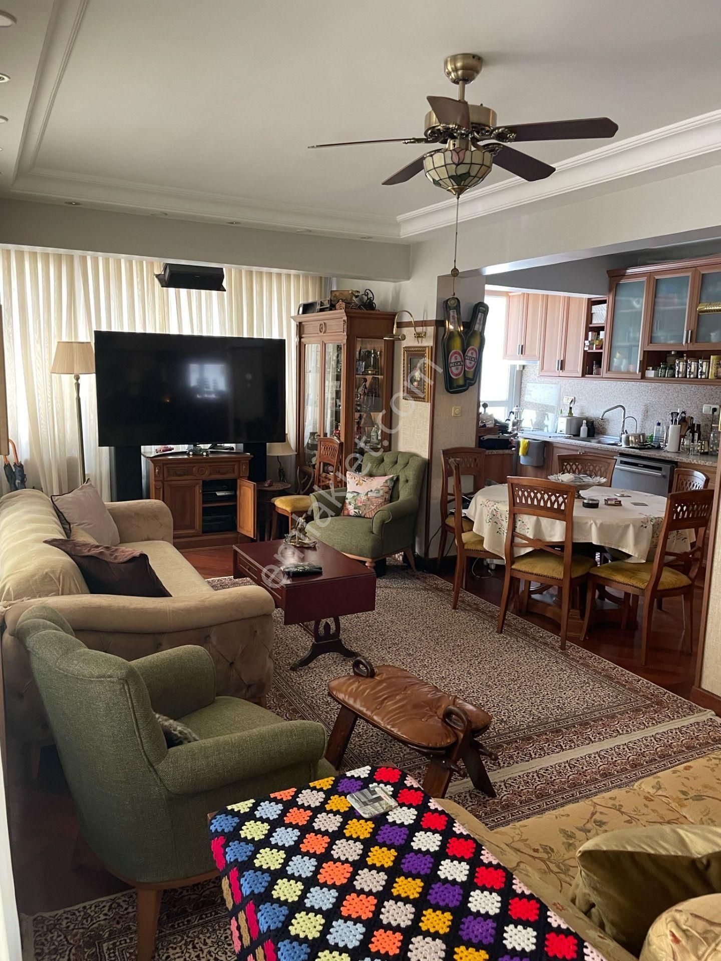 Etilerde 3 + 1 Giriş Katı 130m2 Otoparklı Satılık Daire - Görsel 4