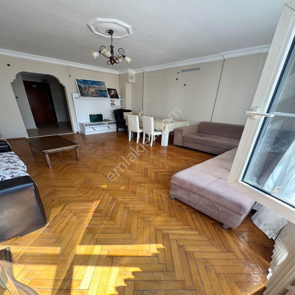 Avcılar Denizköşkler Öğretmenler Caddesinde Mükemmel Fırsat 2+1 Asansörlü Daire - Görsel 15