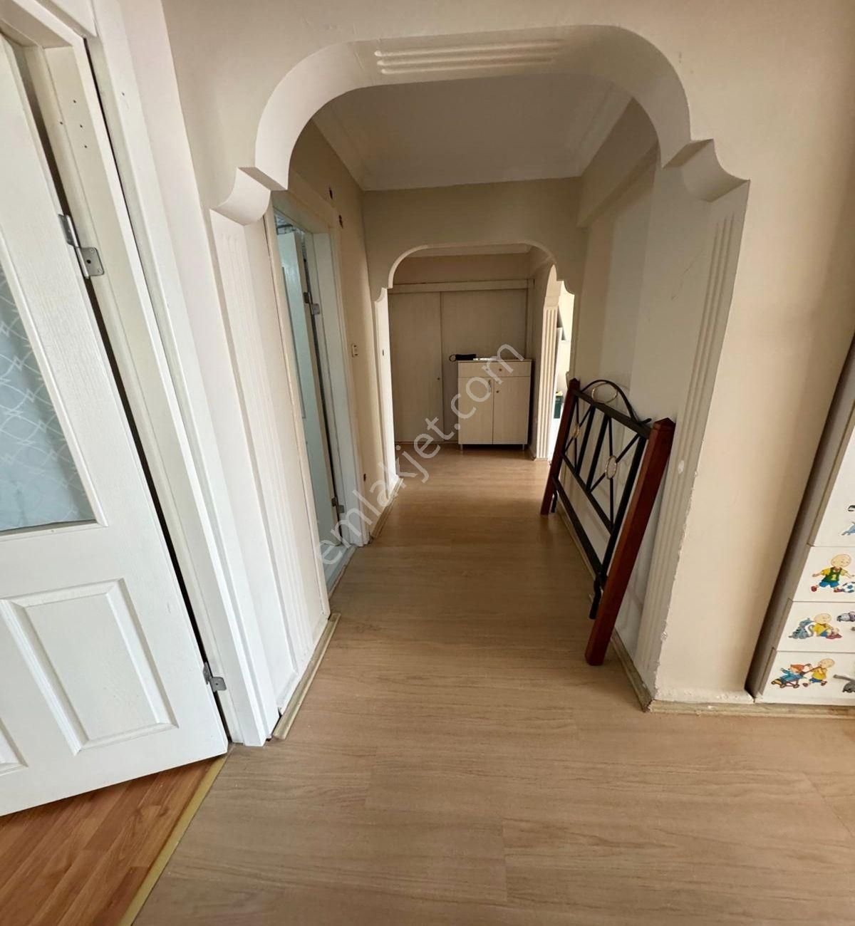 Avcılar Denizköşkler Öğretmenler Caddesinde Mükemmel Fırsat 2+1 Asansörlü Daire - Görsel 14