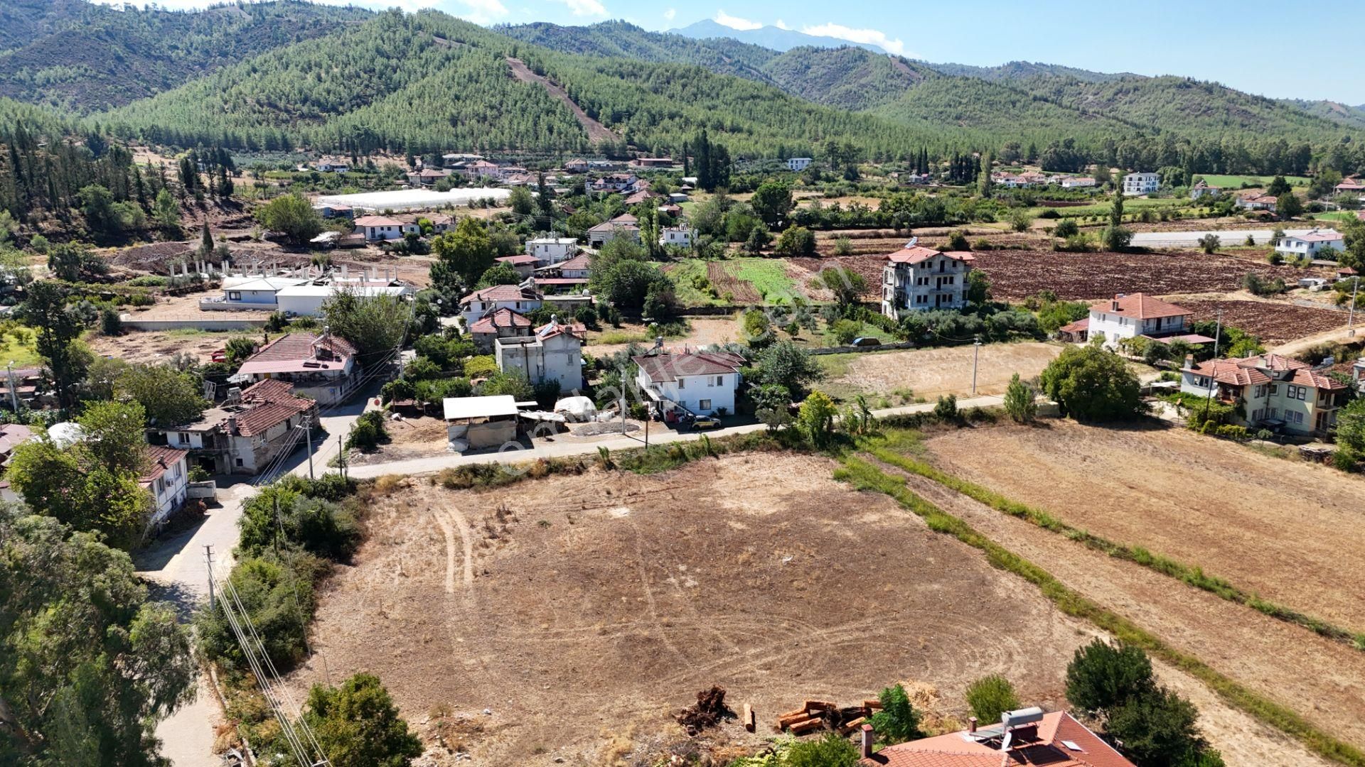 Goldhouse Dan Satılık Köy İçi İmarına Sahip 3290 M2 Köşe Parsel - Görsel 3