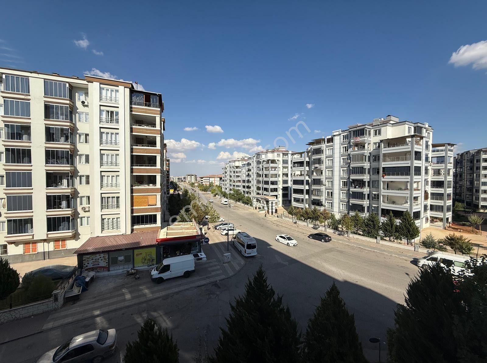 Meskenden İbn-i Sina Mh Yeni Şehir Hastane Cv Kat Bahçeli 3.5+1 - Görsel 22