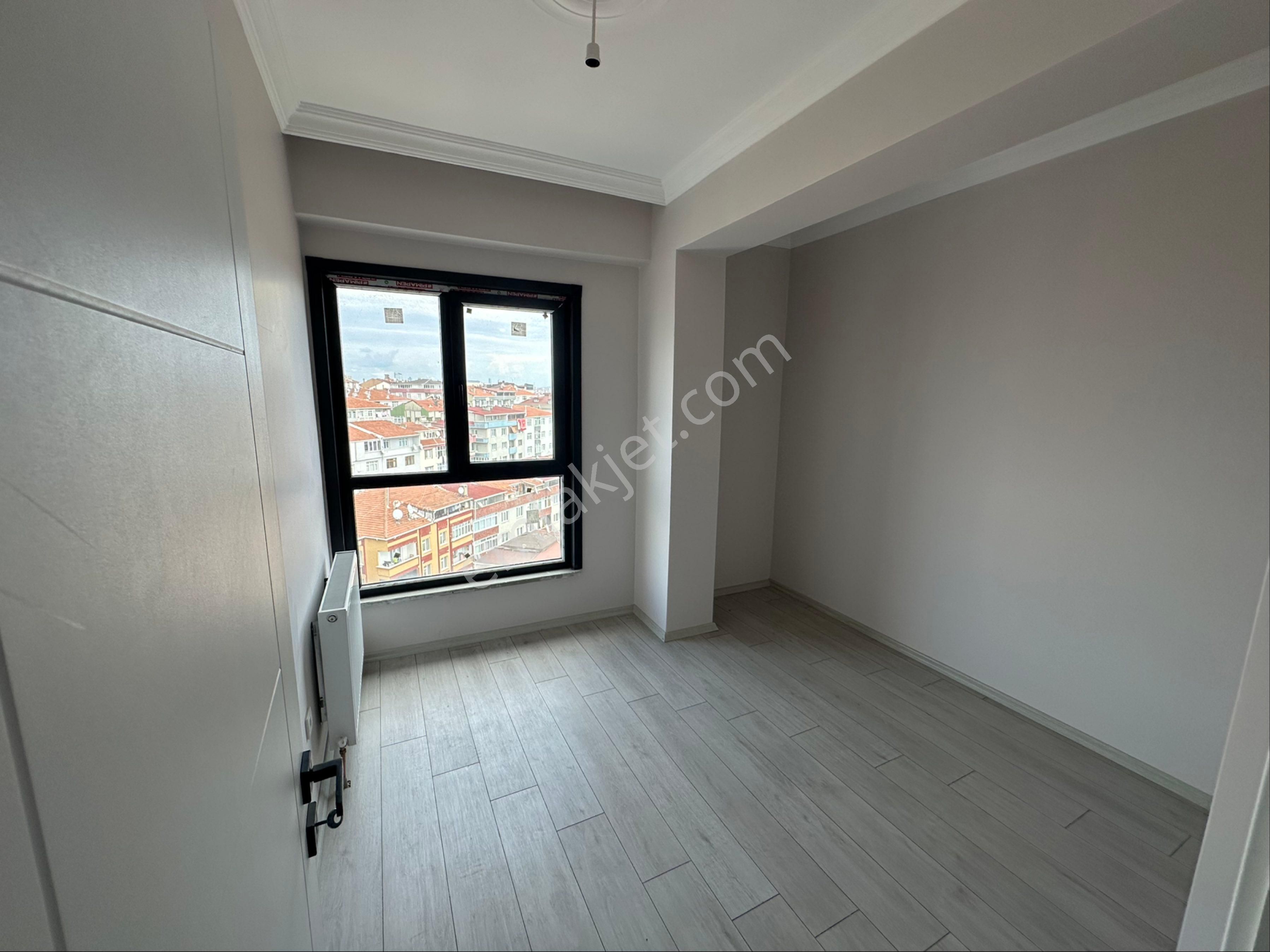 Özer Emlakdan Satılık Sıfır 3+1 Daire - Görsel 9