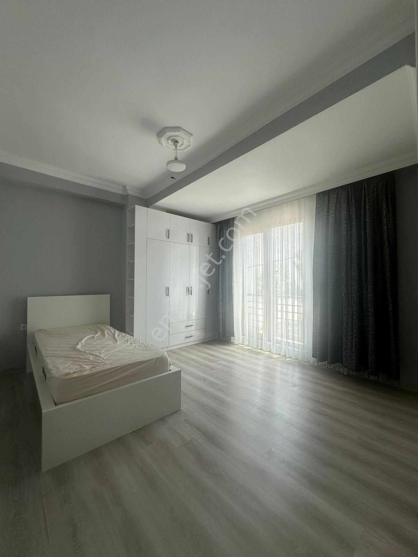 İstanbul Sancaktepe Safa Mah. Satılık 3+1 İskanlı 136 M2 Daire - Görsel 10