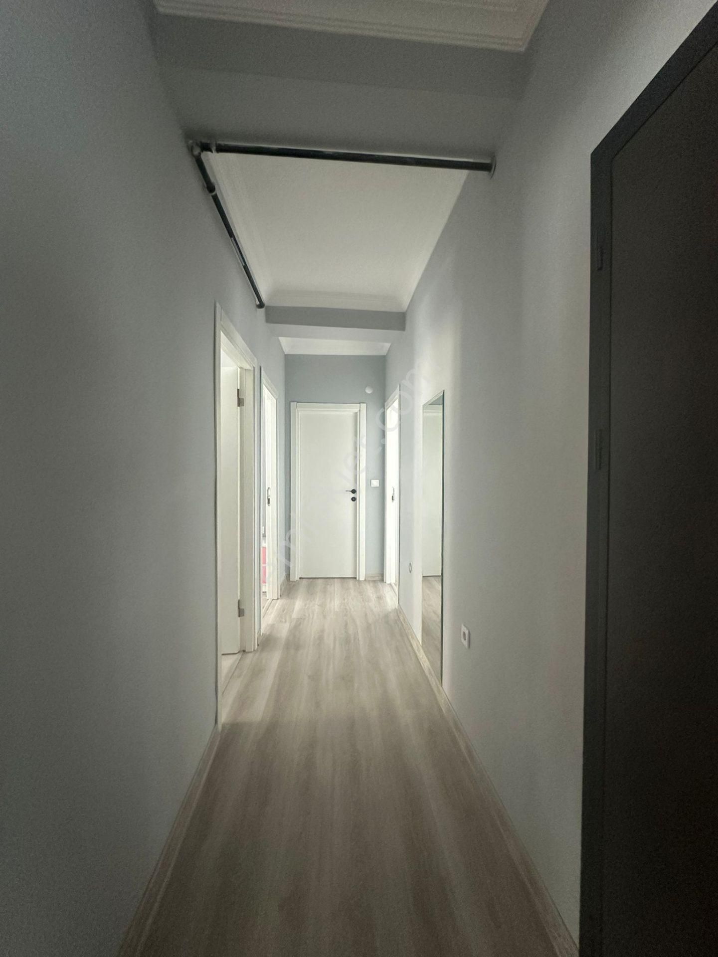 İstanbul Sancaktepe Safa Mah. Satılık 3+1 İskanlı 136 M2 Daire - Görsel 21