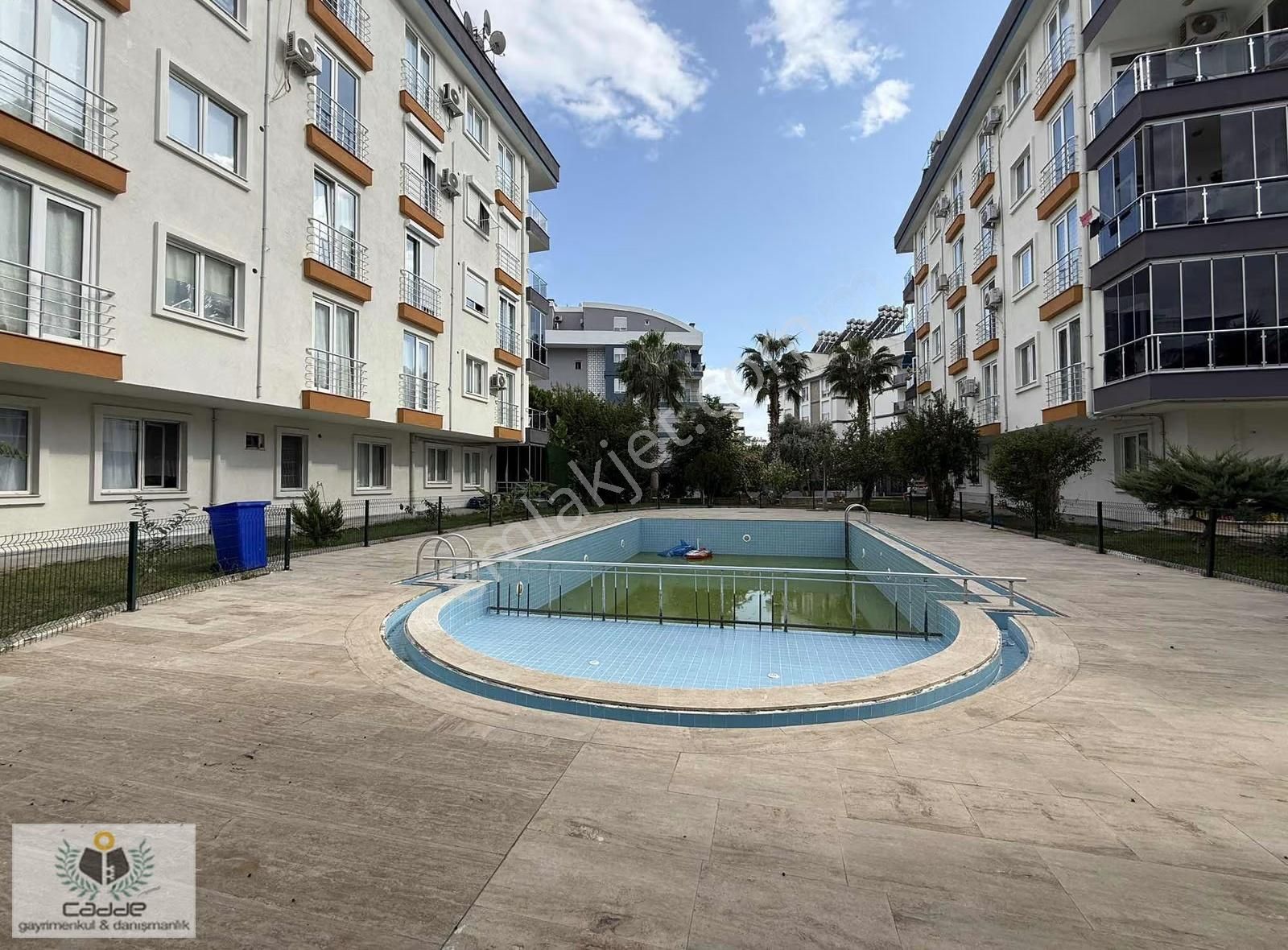 Hurmada Havuzlu Otoparklı Site İçinde Katta Geniş 2+1 Daire - Görsel 11