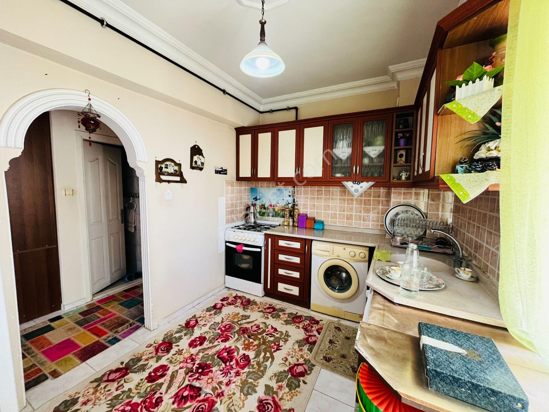 Yenigün 'de Önü Full Açık Geniş Güney Cephe 3+1 - Görsel 15