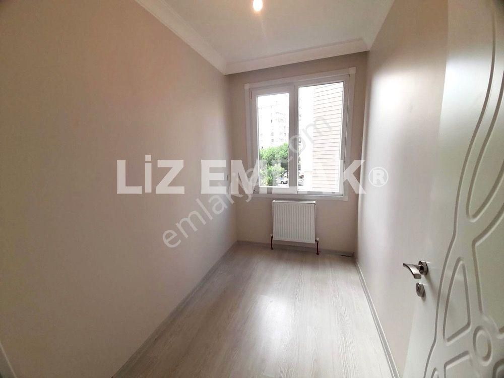 Suadiye Ayşekadın'da Metro Marmaray'a Yakın Genç Binada 2+1 - Görsel 11