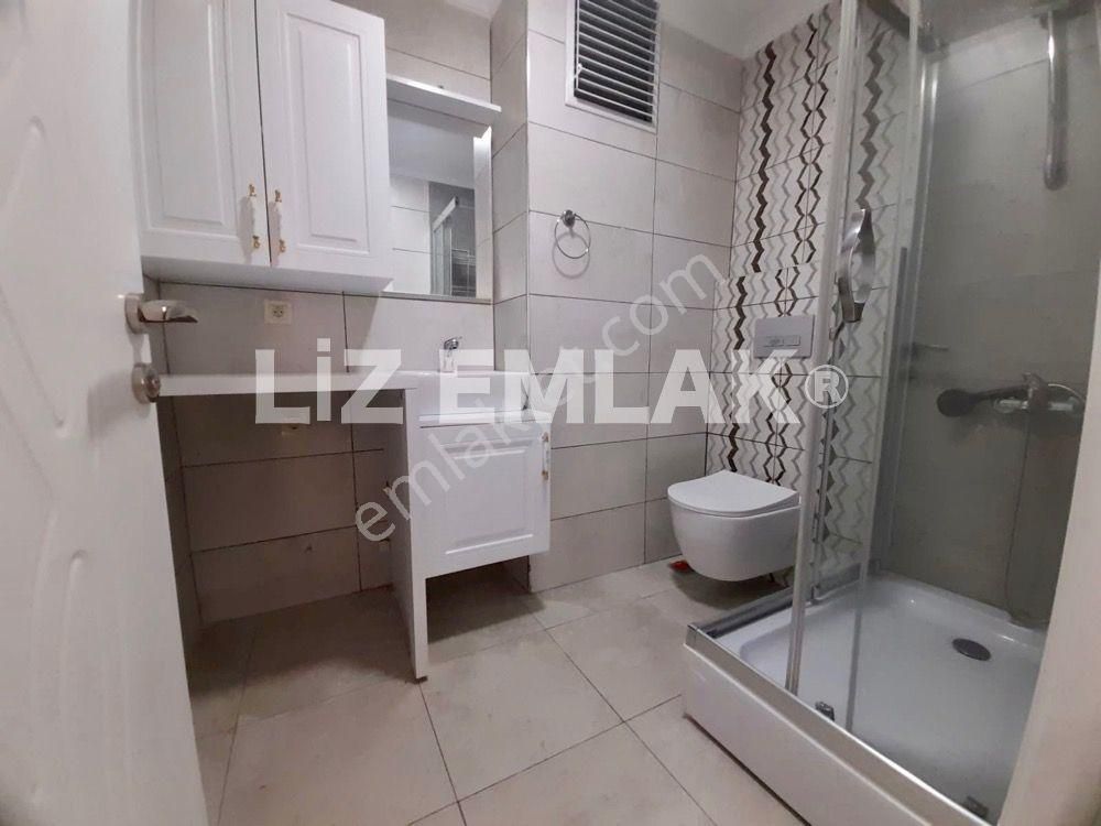 Suadiye Ayşekadın'da Metro Marmaray'a Yakın Genç Binada 2+1 - Görsel 19