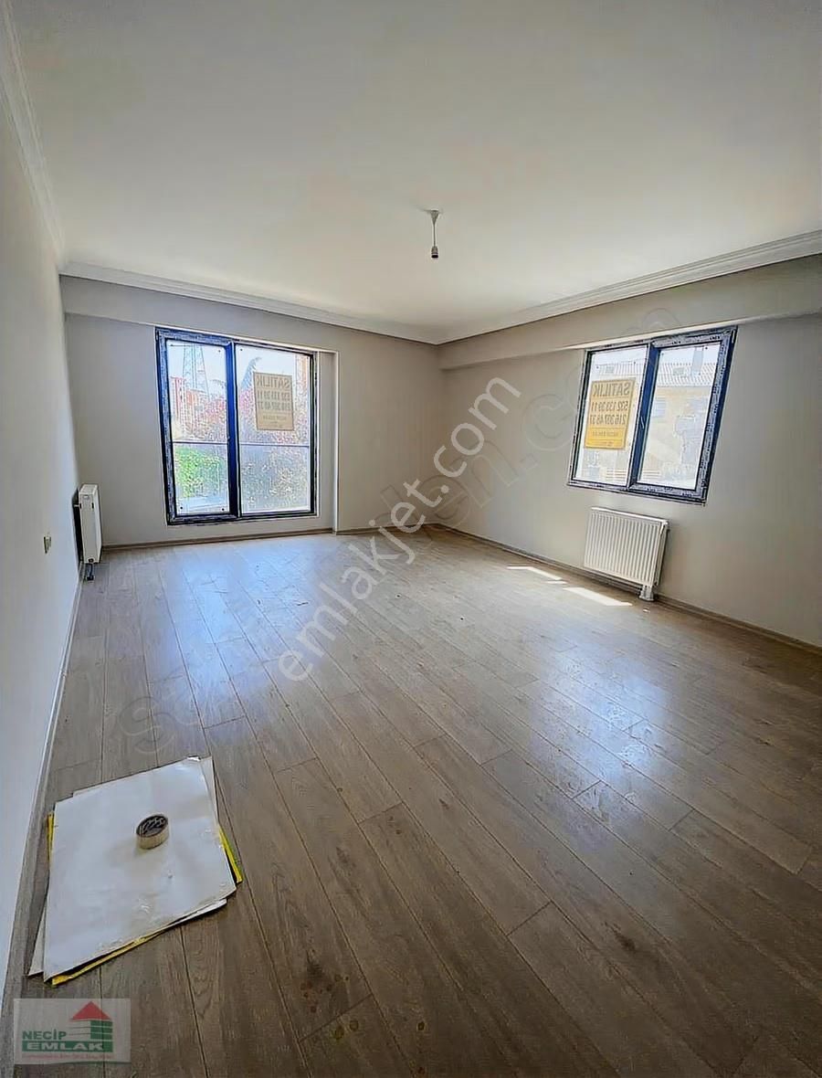 Necip Emlaktan Velibaabın Merkezine Yakın Satılık 3+1 - Görsel 9
