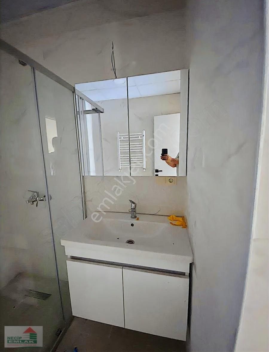 Necip Emlaktan Velibaabın Merkezine Yakın Satılık 3+1 - Görsel 12