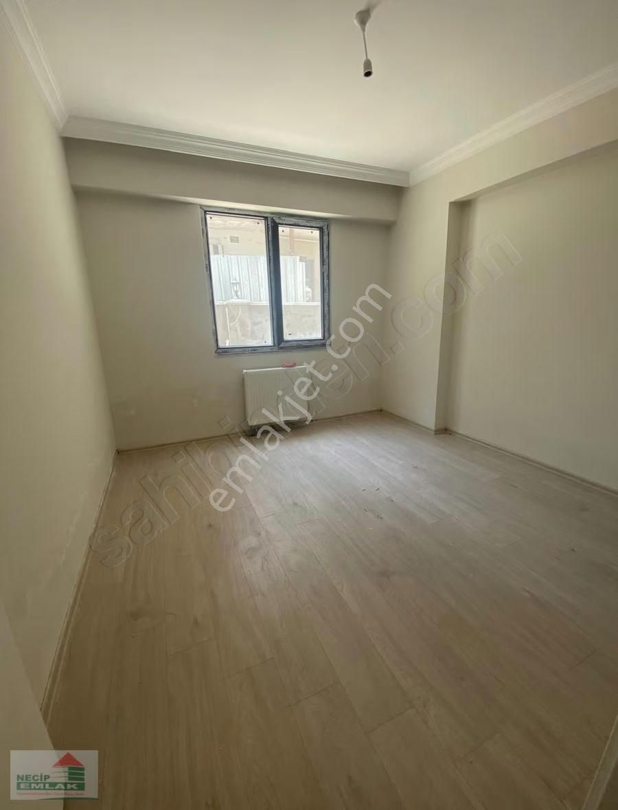 Necip Emlaktan Velibaabın Merkezine Yakın Satılık 3+1 - Görsel 5