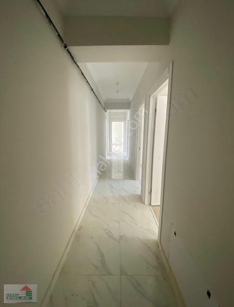 Necip Emlaktan Velibaabın Merkezine Yakın Satılık 3+1 - Görsel 13