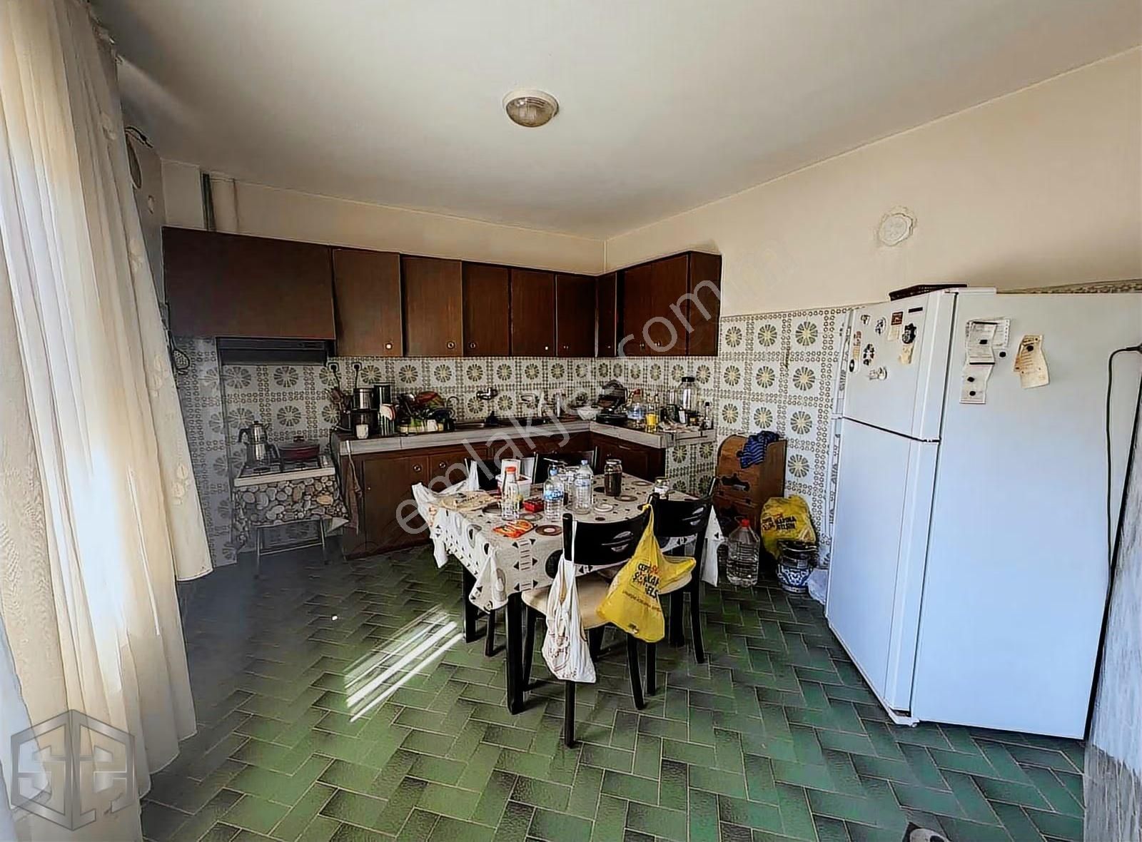 Selçuk Oteller Bölgesinde Pansiyon Ruhsatına Uygun Satılık Bina - Görsel 26