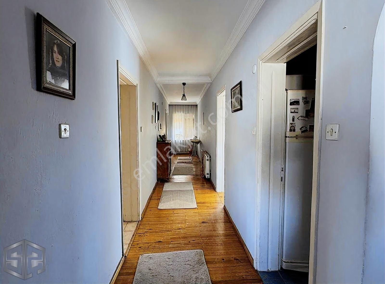 Selçuk Oteller Bölgesinde Pansiyon Ruhsatına Uygun Satılık Bina - Görsel 3