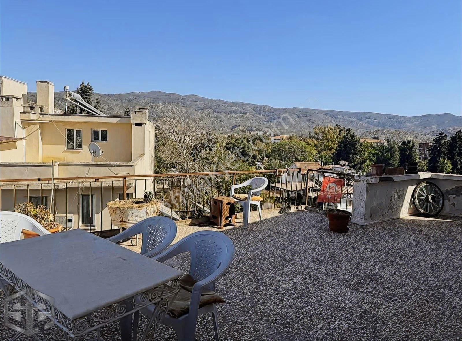 Selçuk Oteller Bölgesinde Pansiyon Ruhsatına Uygun Satılık Bina - Görsel 21