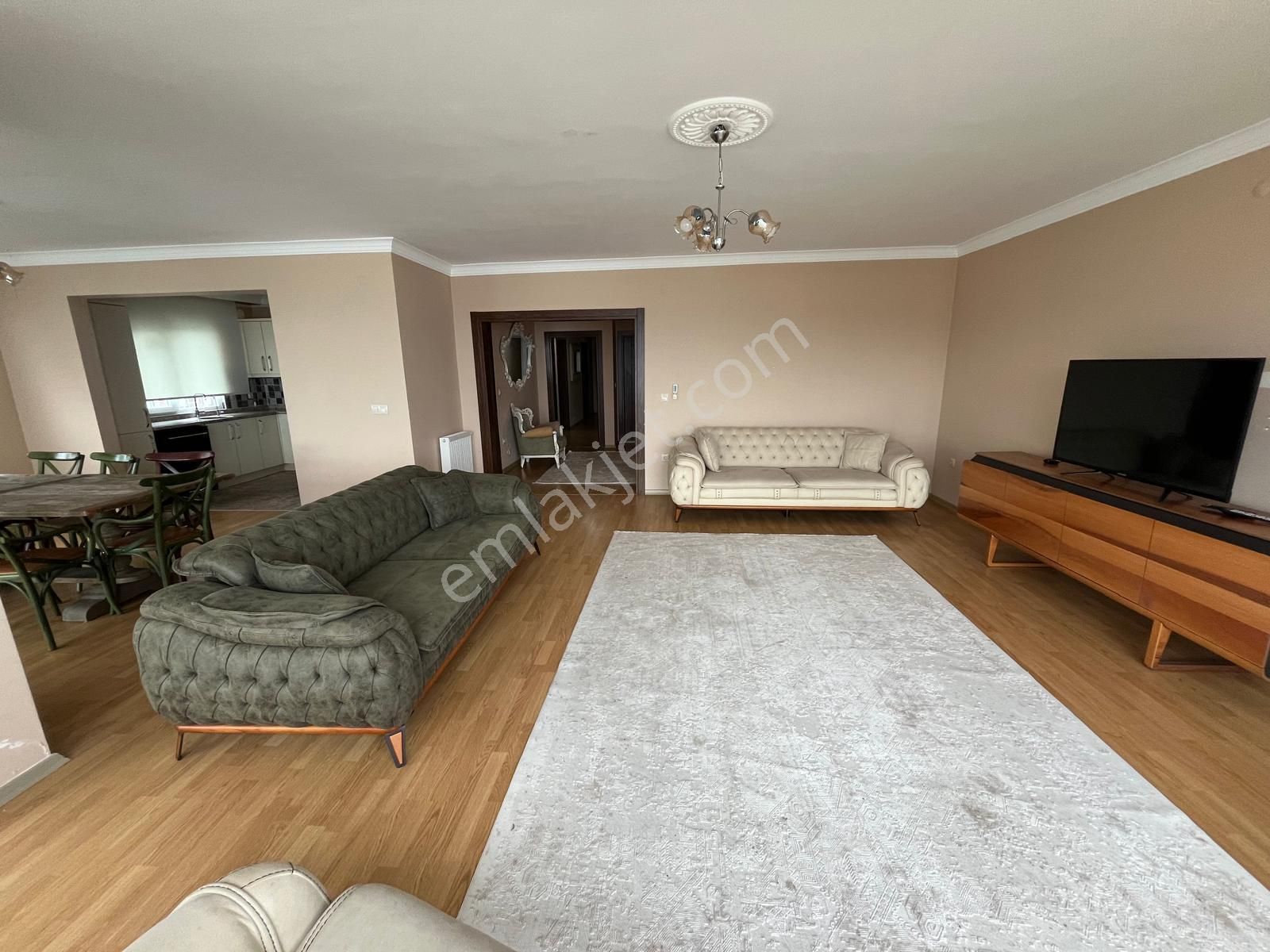 Trabzon Yalıncak'ta 4+1 Lüks Eşyalı Kiralık Daire (uzun Süreli) - Görsel 11