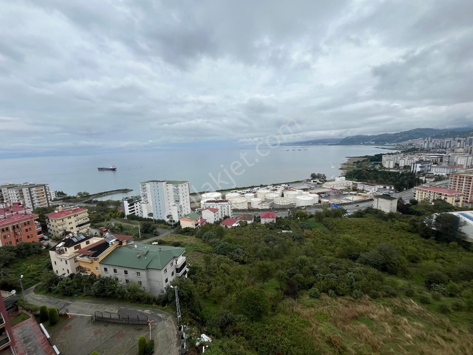 Trabzon Yalıncak'ta 4+1 Lüks Eşyalı Kiralık Daire (uzun Süreli) - Görsel 32