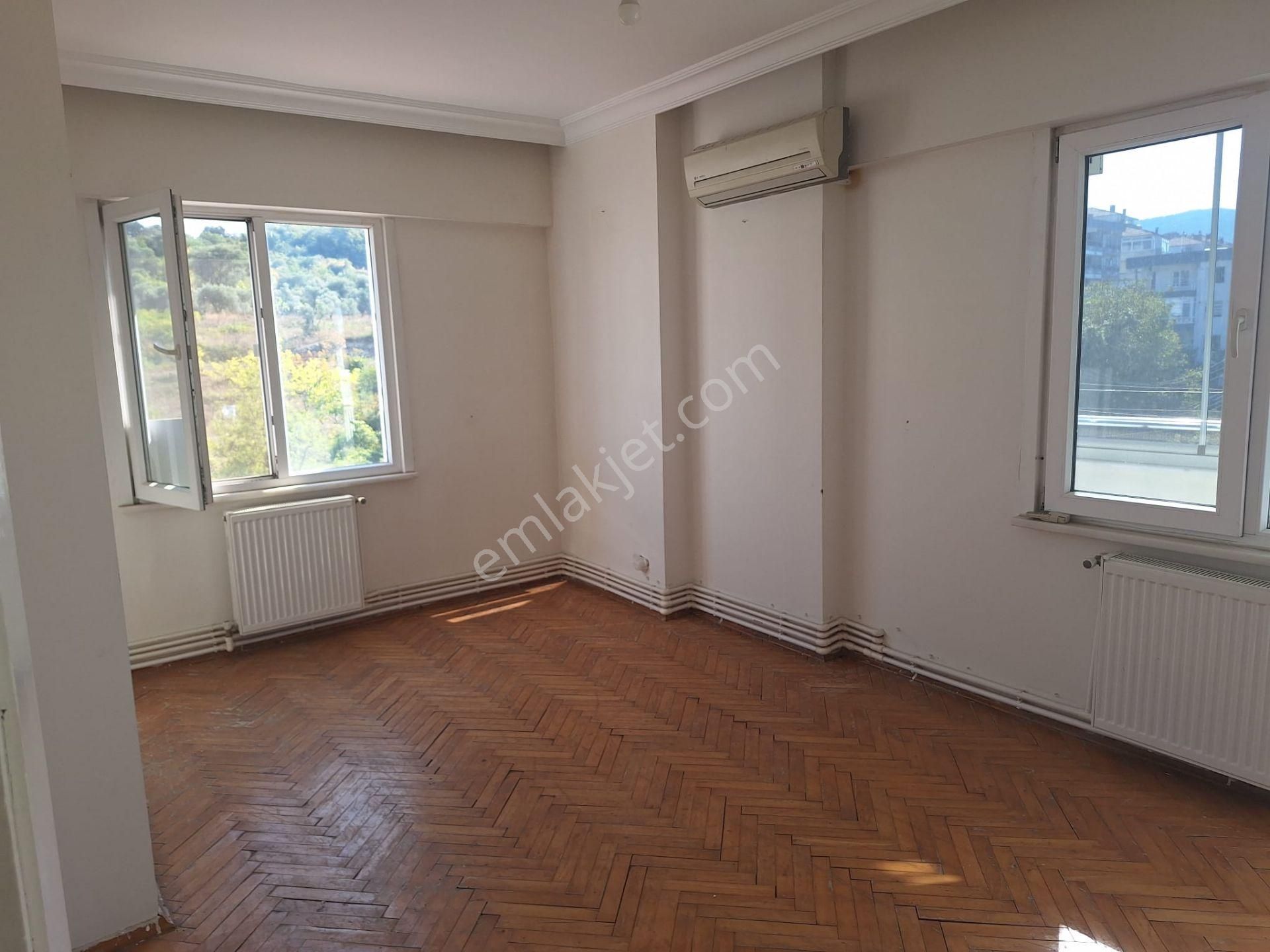 Yalova Çınarcık Çamlık Mahallesinde Kiralık 2+1 Boş Daire - Görsel 20