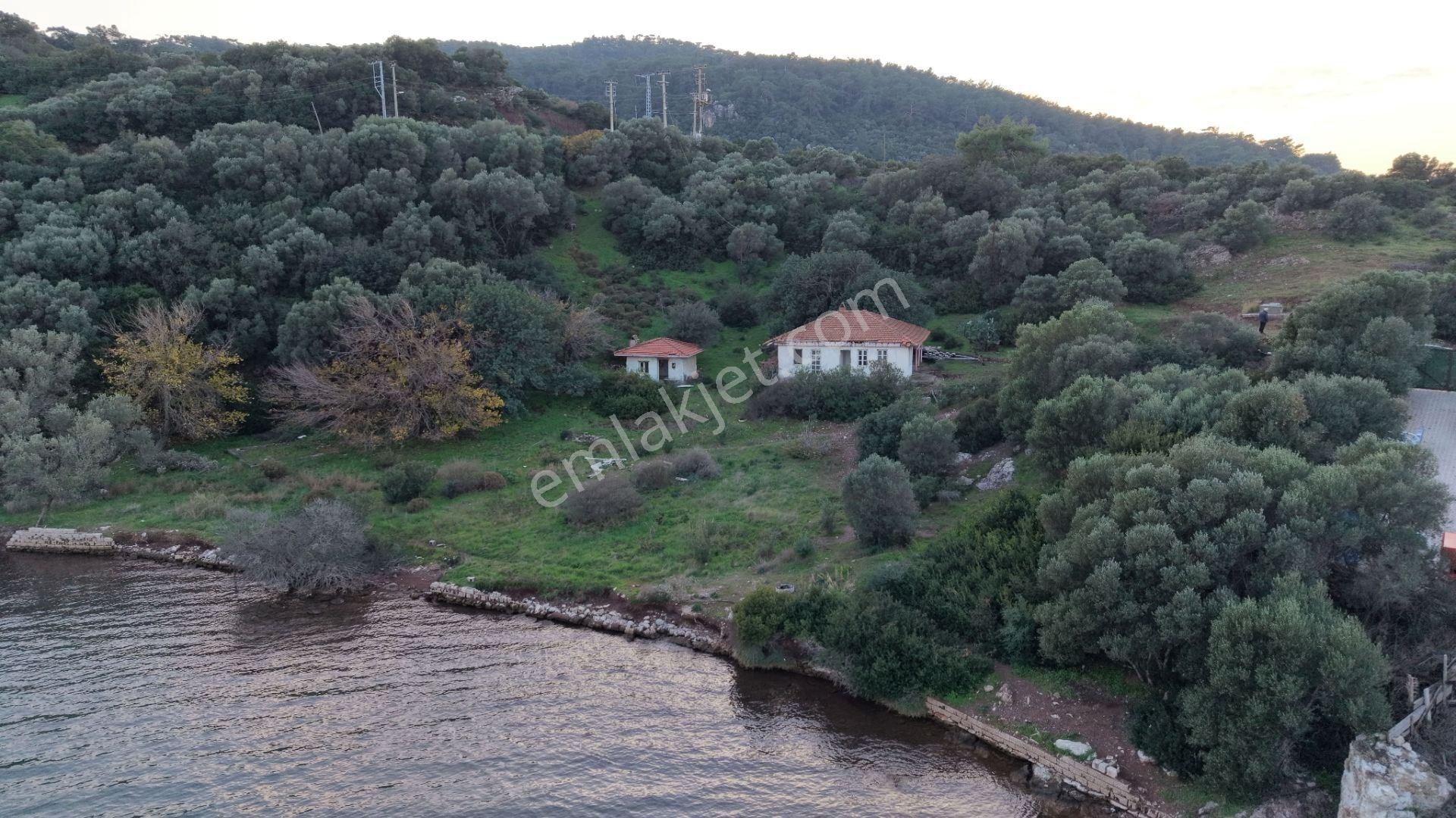 Müjgan Emlaktan Marmaris'in Kalbinde Tapuya İşli Ev Olan Satılık Koy - Görsel 15
