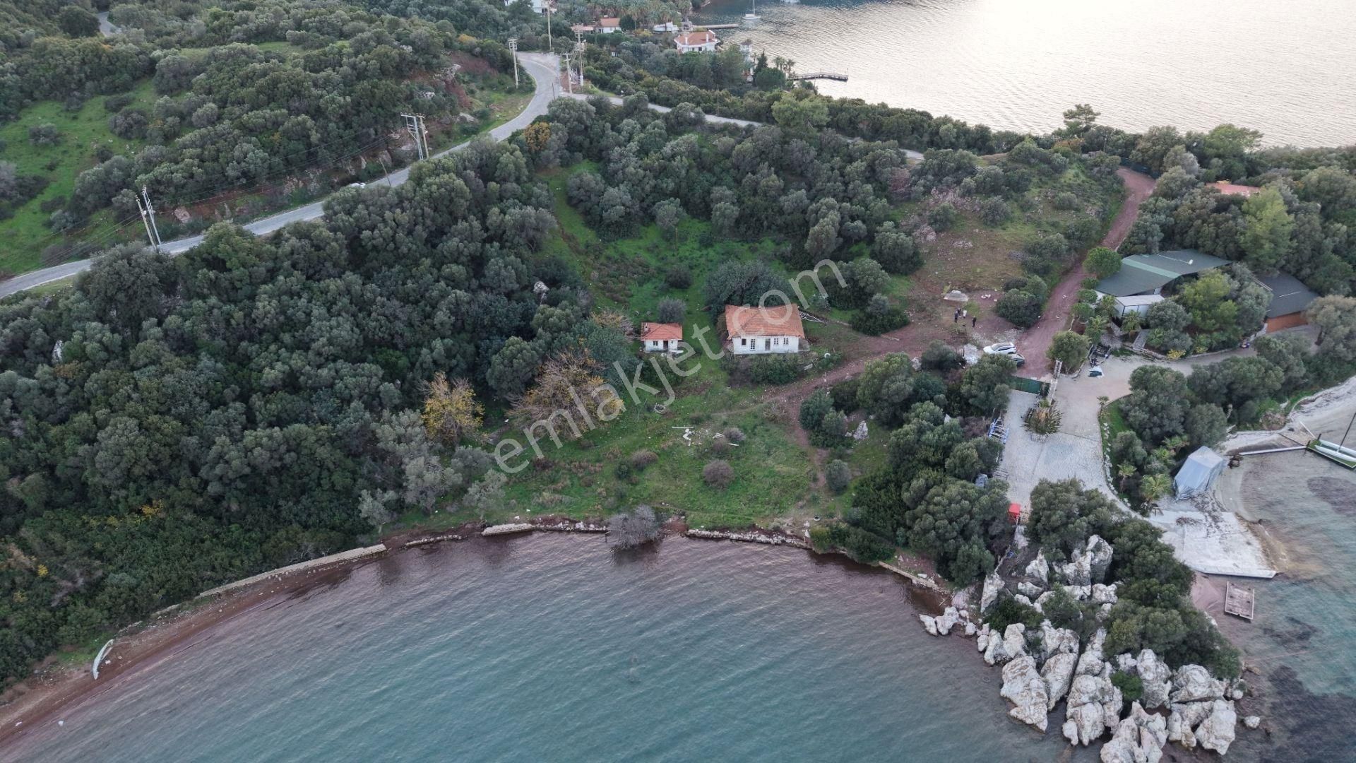 Müjgan Emlaktan Marmaris'in Kalbinde Tapuya İşli Ev Olan Satılık Koy - Görsel 6