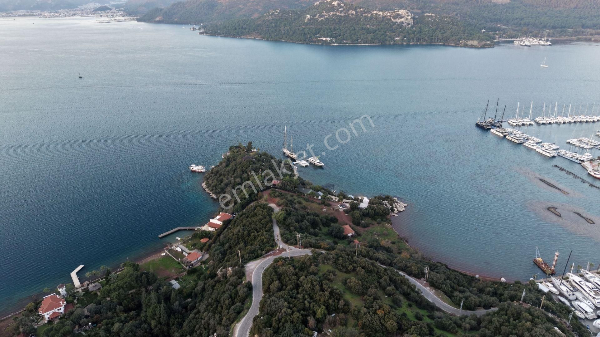 Müjgan Emlaktan Marmaris'in Kalbinde Tapuya İşli Ev Olan Satılık Koy - Görsel 21