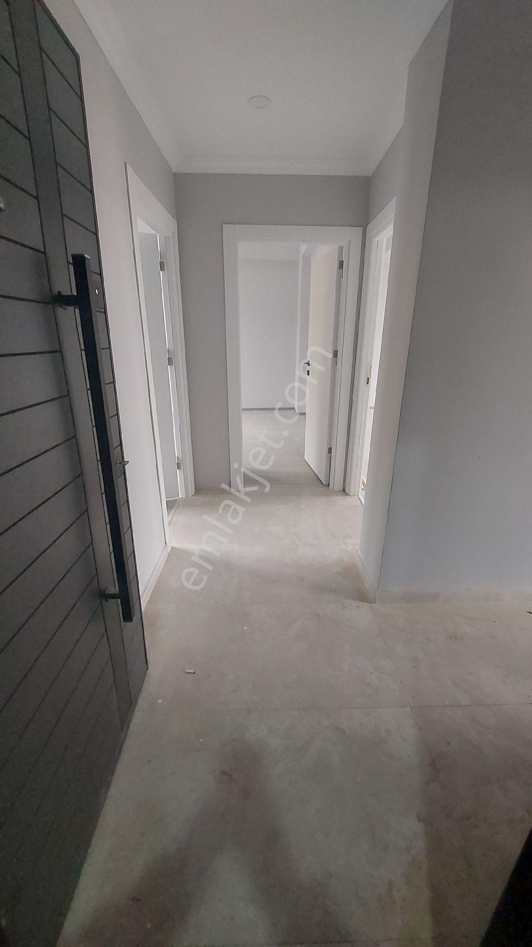 Sultanbeyli Ahmet Yesevi Mahallesi'nde Satılık 2+1 Ara Kat Daire - Görsel 15