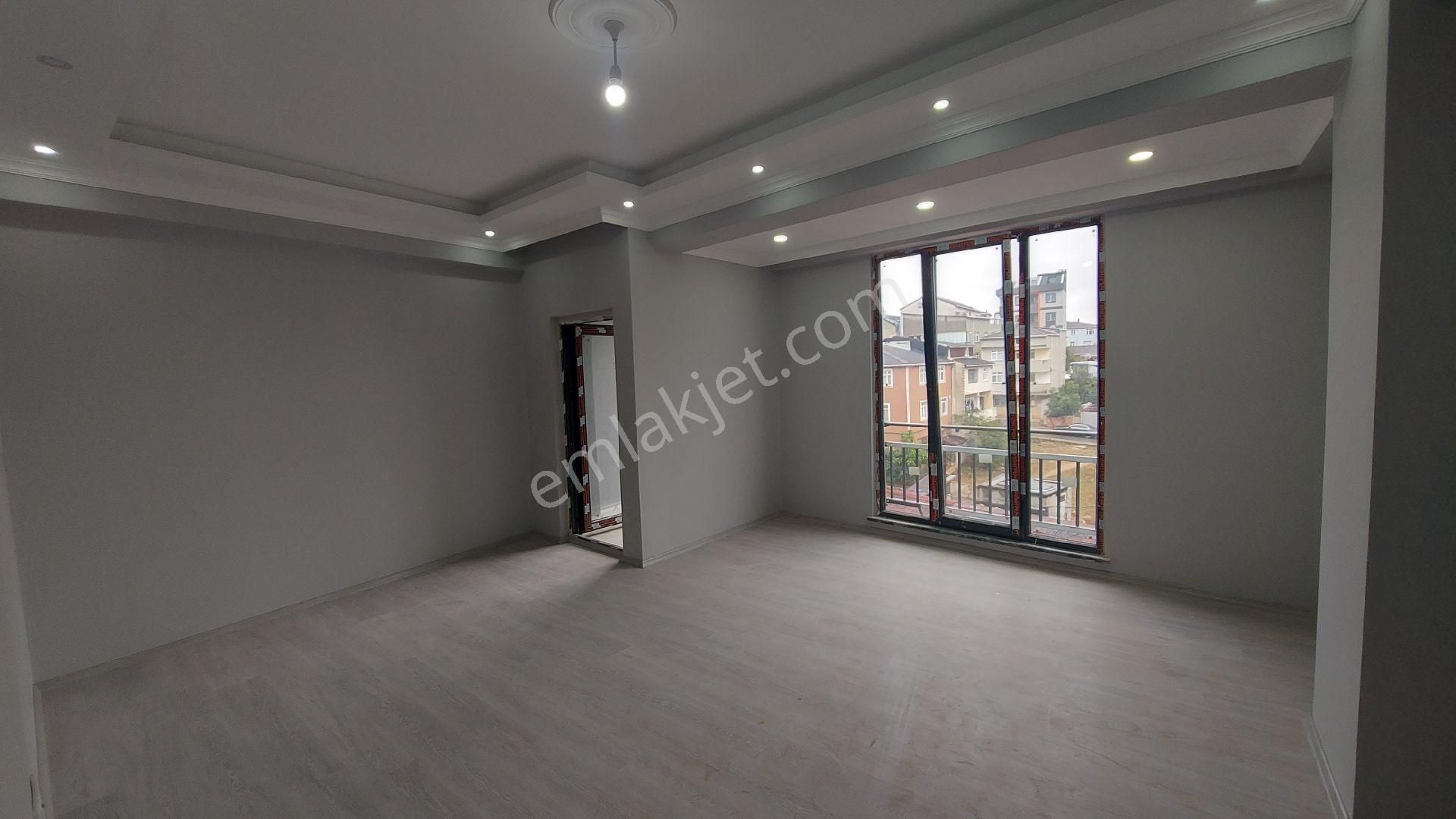 Sultanbeyli Ahmet Yesevi Mahallesi'nde Satılık 2+1 Ara Kat Daire - Görsel 3