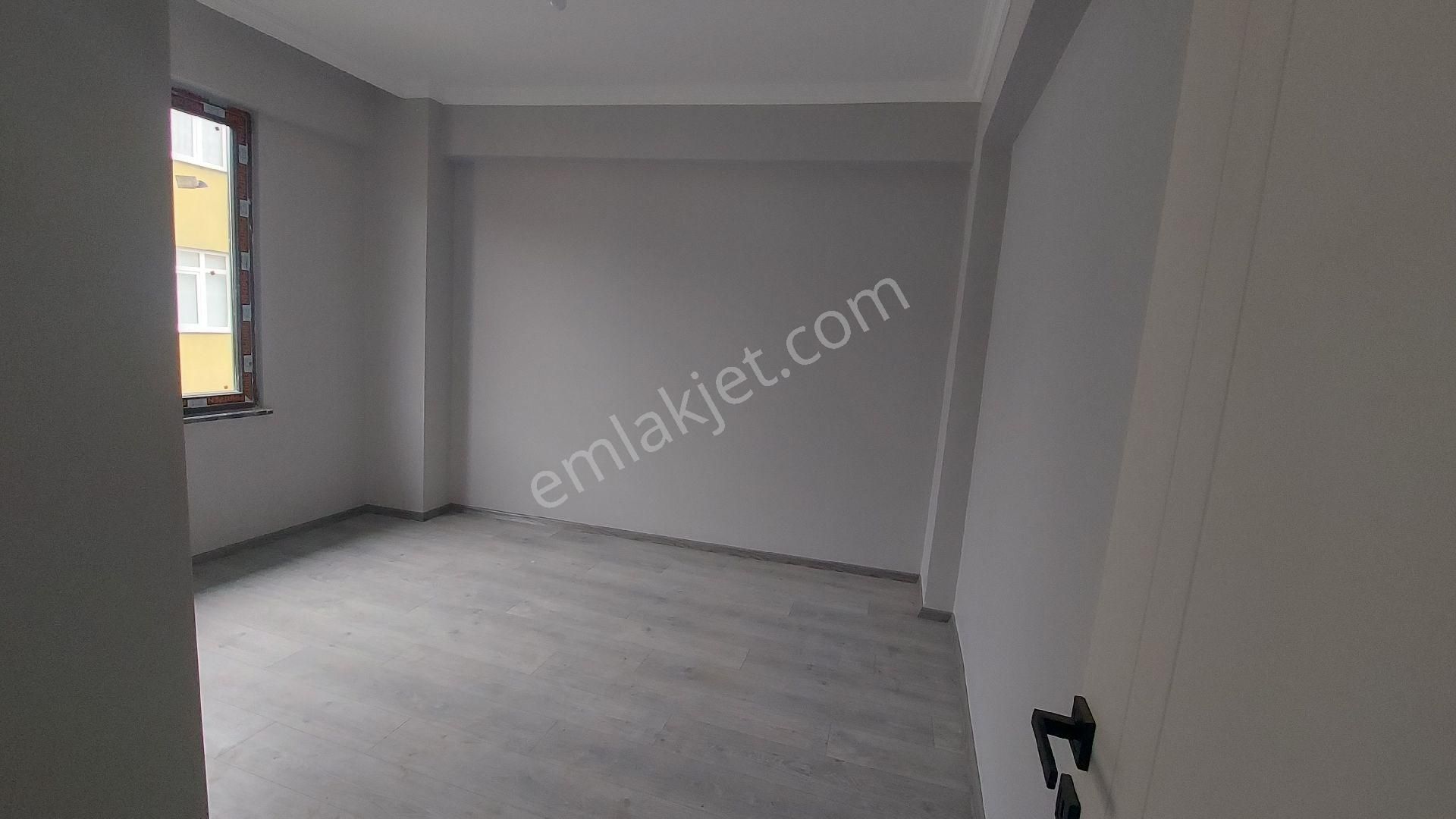 Sultanbeyli Ahmet Yesevi Mahallesi'nde Satılık 2+1 Ara Kat Daire - Görsel 7