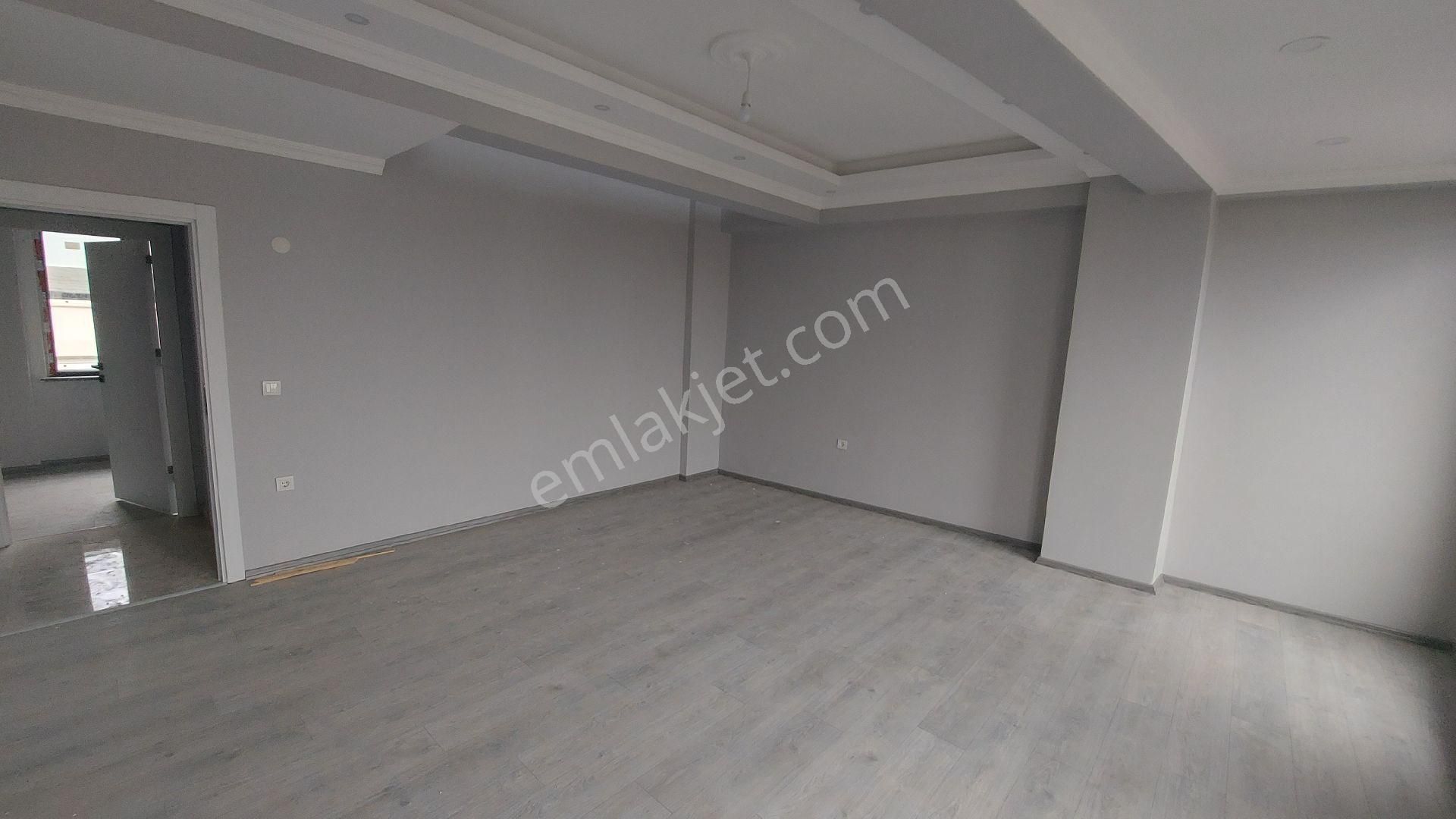 Sultanbeyli Ahmet Yesevi Mahallesi'nde Satılık 2+1 Ara Kat Daire - Görsel 13