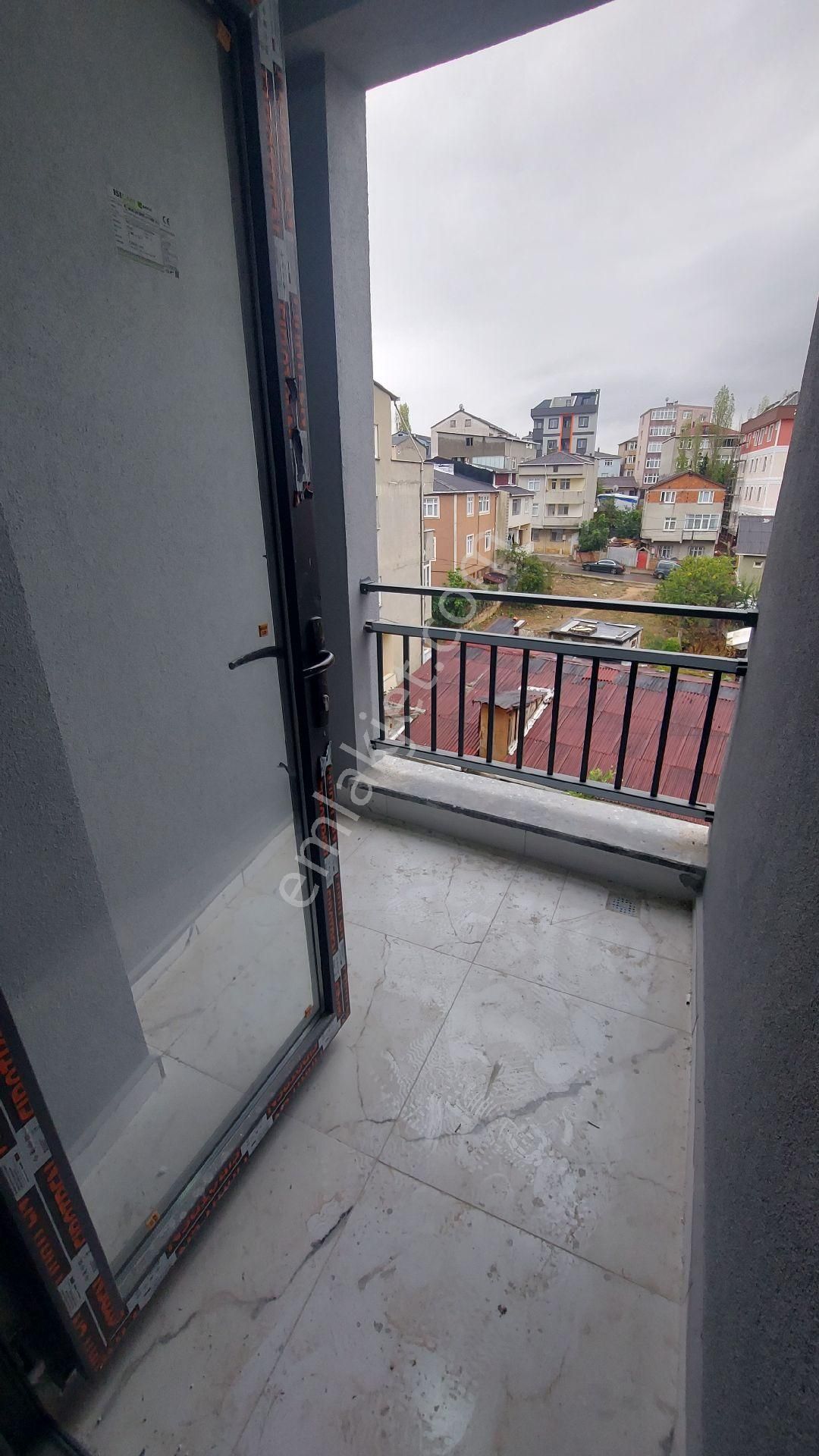 Sultanbeyli Ahmet Yesevi Mahallesi'nde Satılık 2+1 Ara Kat Daire - Görsel 17