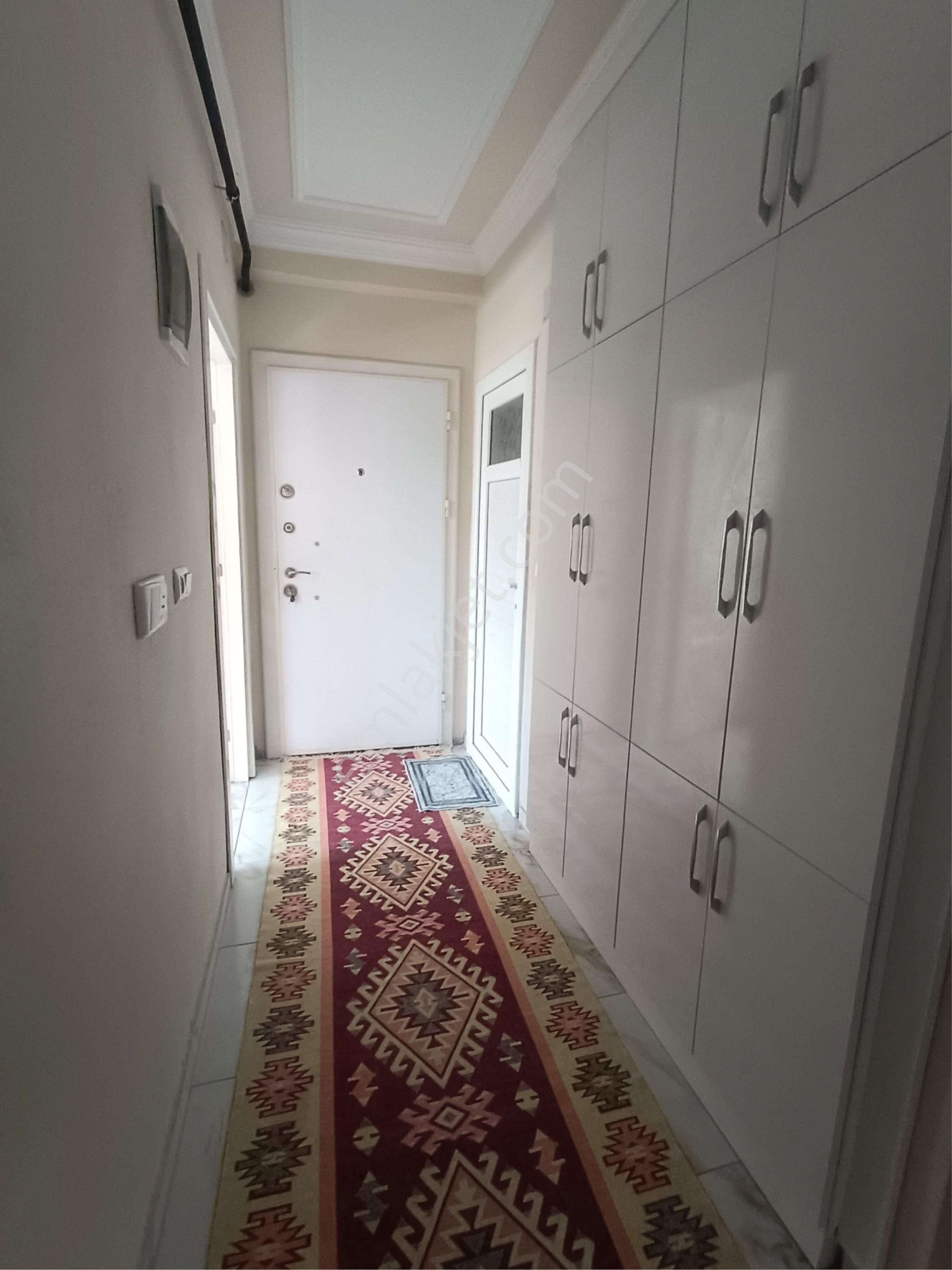 2+1 Çocuk Odalı Hasarsız Doğalgaz Kombili Daire - Görsel 18