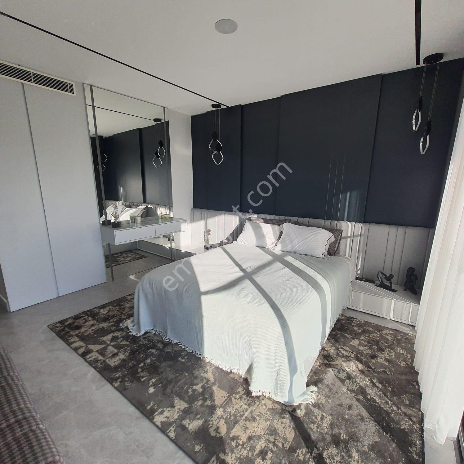 Davutlar'da 400m2 Arsa İçinde Özel Havuzlu Satılık Villa - Görsel 12