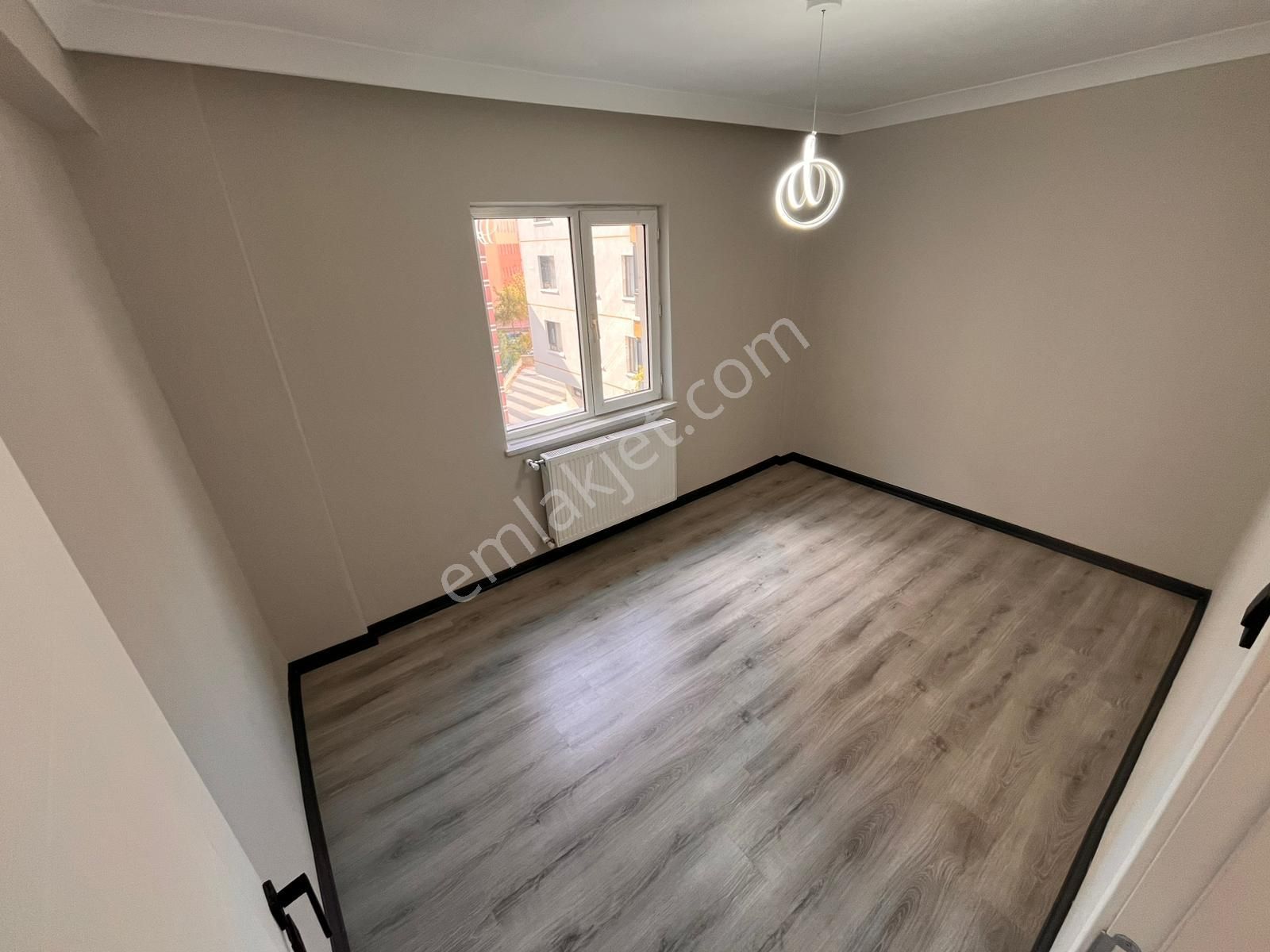 Ankara Kazanç'tan Full Yapılı Cadde Cepheli Salon Bağımsız Satılık 3+1 Daire - Görsel 27