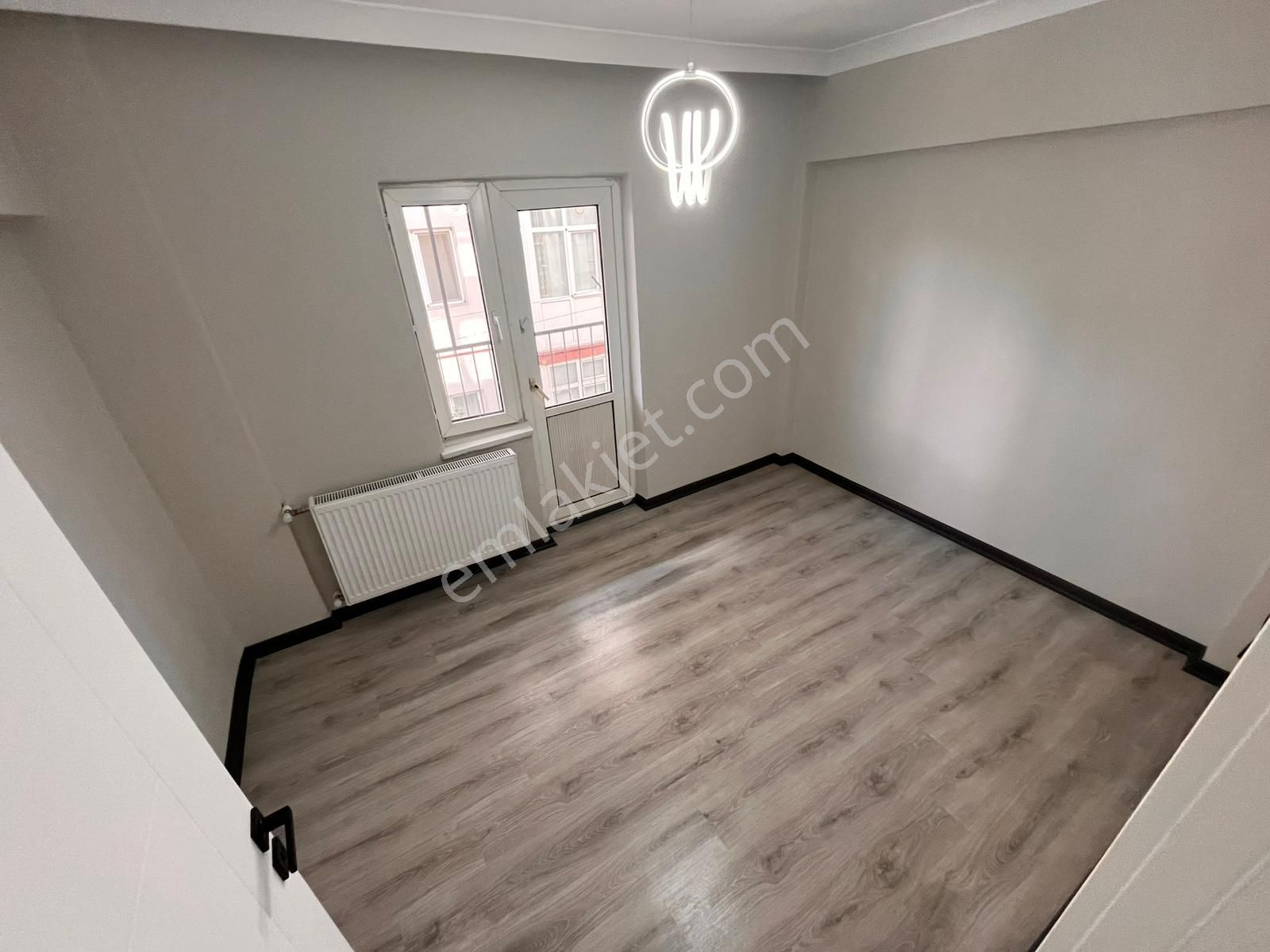 Ankara Kazanç'tan Full Yapılı Cadde Cepheli Salon Bağımsız Satılık 3+1 Daire - Görsel 20