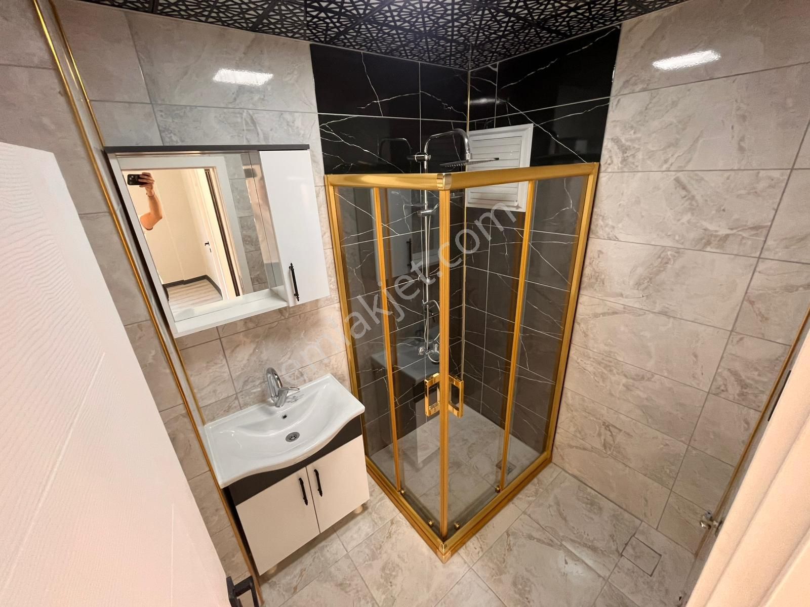 Ankara Kazanç'tan Full Yapılı Cadde Cepheli Salon Bağımsız Satılık 3+1 Daire - Görsel 35