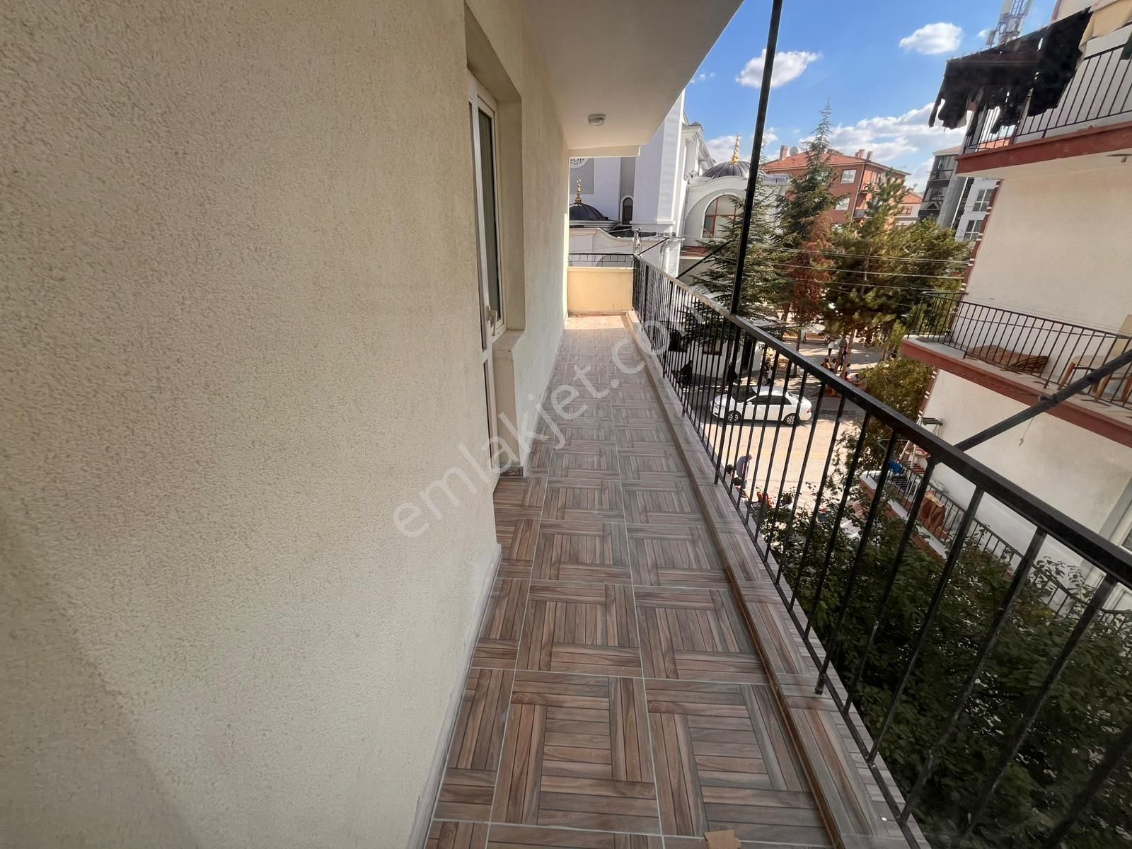 Ankara Kazanç'tan Full Yapılı Cadde Cepheli Salon Bağımsız Satılık 3+1 Daire - Görsel 11