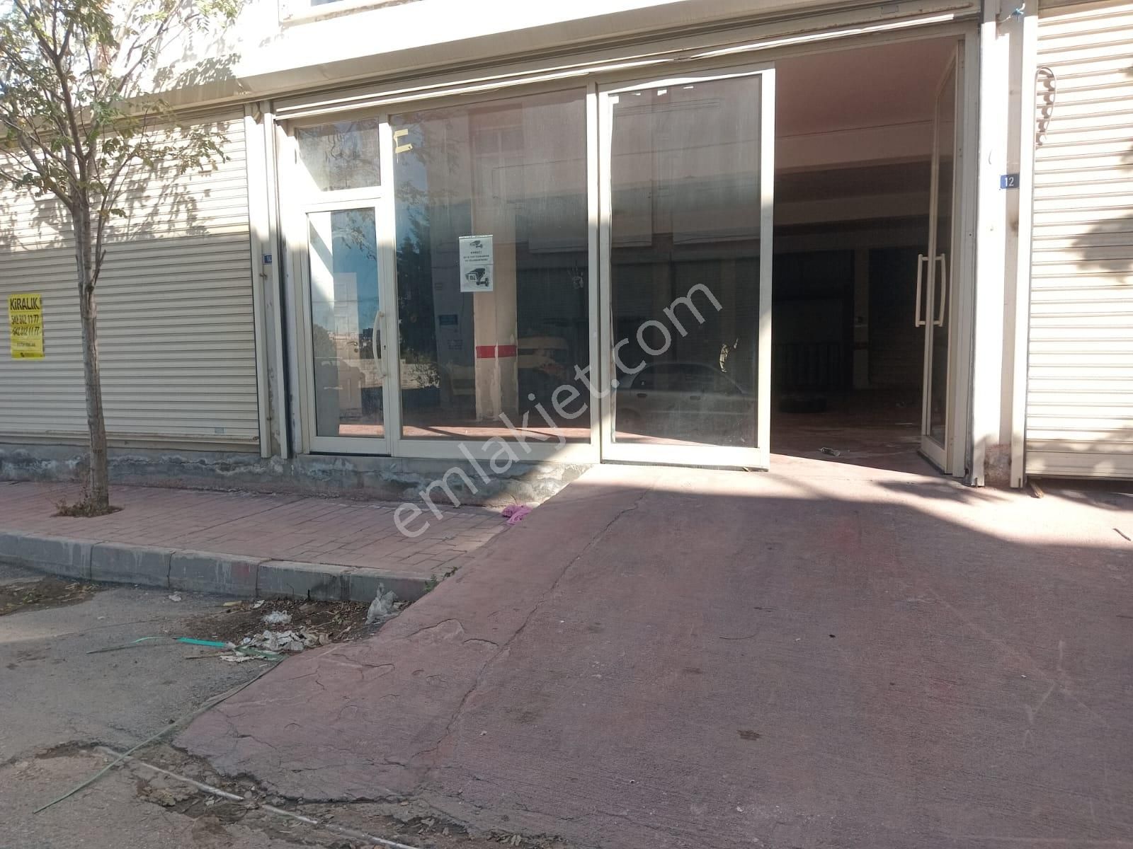 Fatih Emlaktan Burak Mh De 5 Katlı Kiralık İş Yeri - Görsel 9