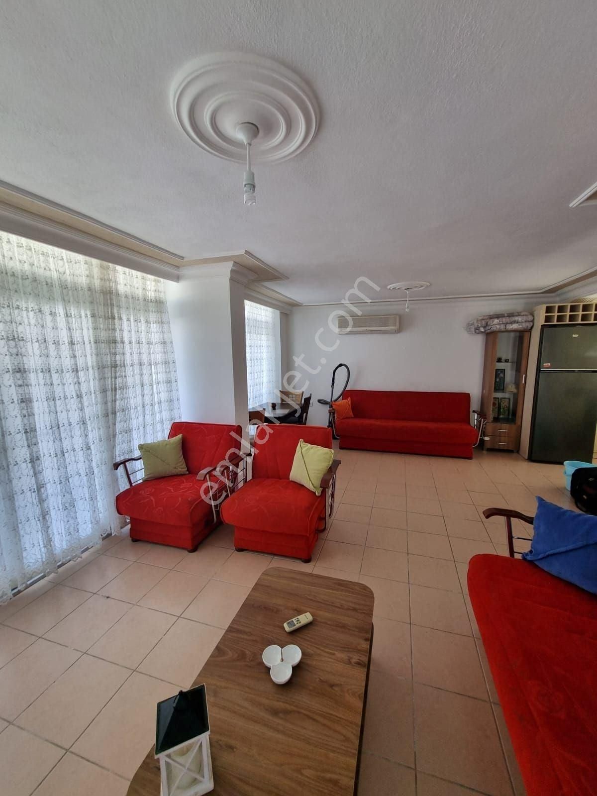 Müjgan Emlaktan Marmaris İçmelerde Havuzlu Eşyalı Kiralık Dubleks - Görsel 5
