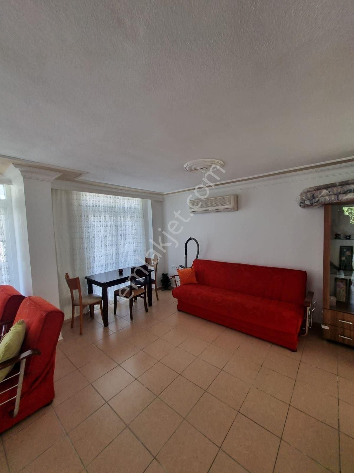 Müjgan Emlaktan Marmaris İçmelerde Havuzlu Eşyalı Kiralık Dubleks - Görsel 6