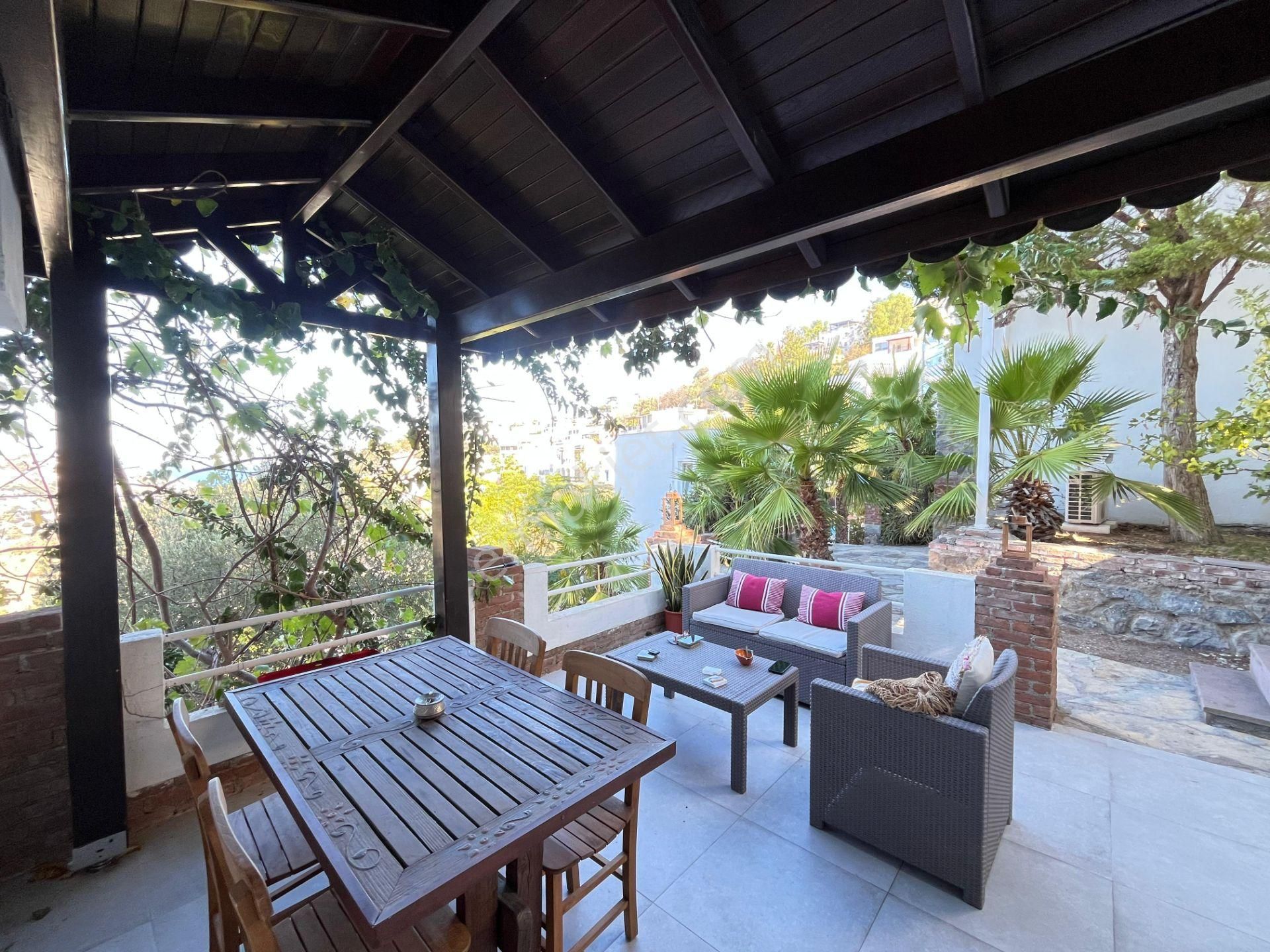 Yalıkavak Gerişte Site İçinde Satılık 2+1 Bahçe Katı Daire - Görsel 7