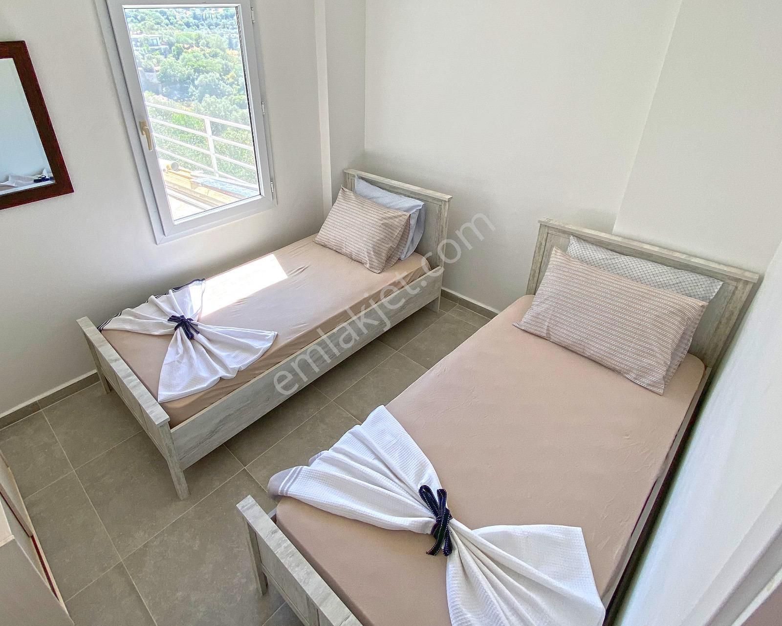 Yalıkavak Gerişte Site İçinde Satılık 2+1 Bahçe Katı Daire - Görsel 15