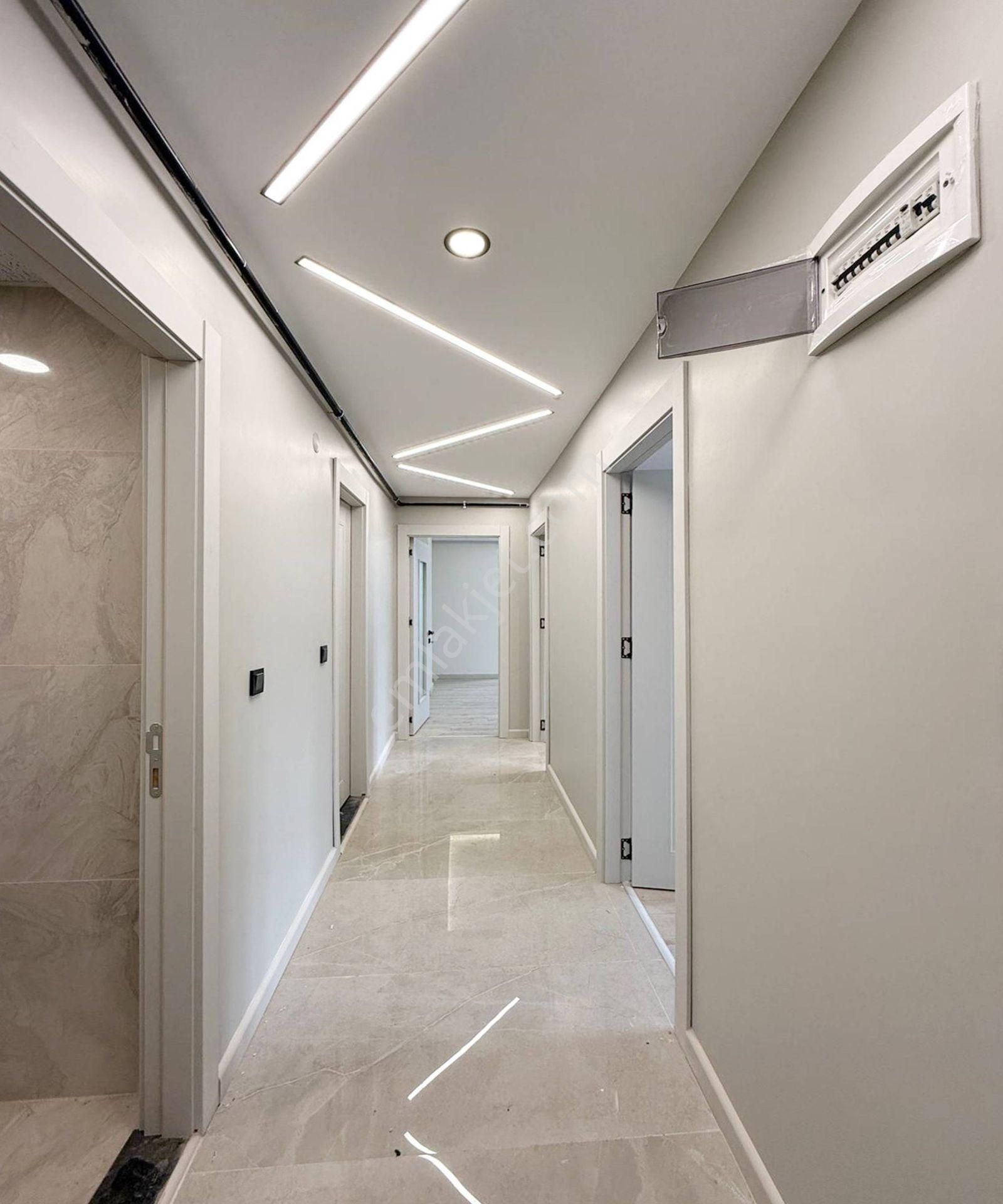 Bahçeşehir Bölge Yeni Mimari Tasarımlı 2+1 Ara Kat Satılık Daire - Görsel 5