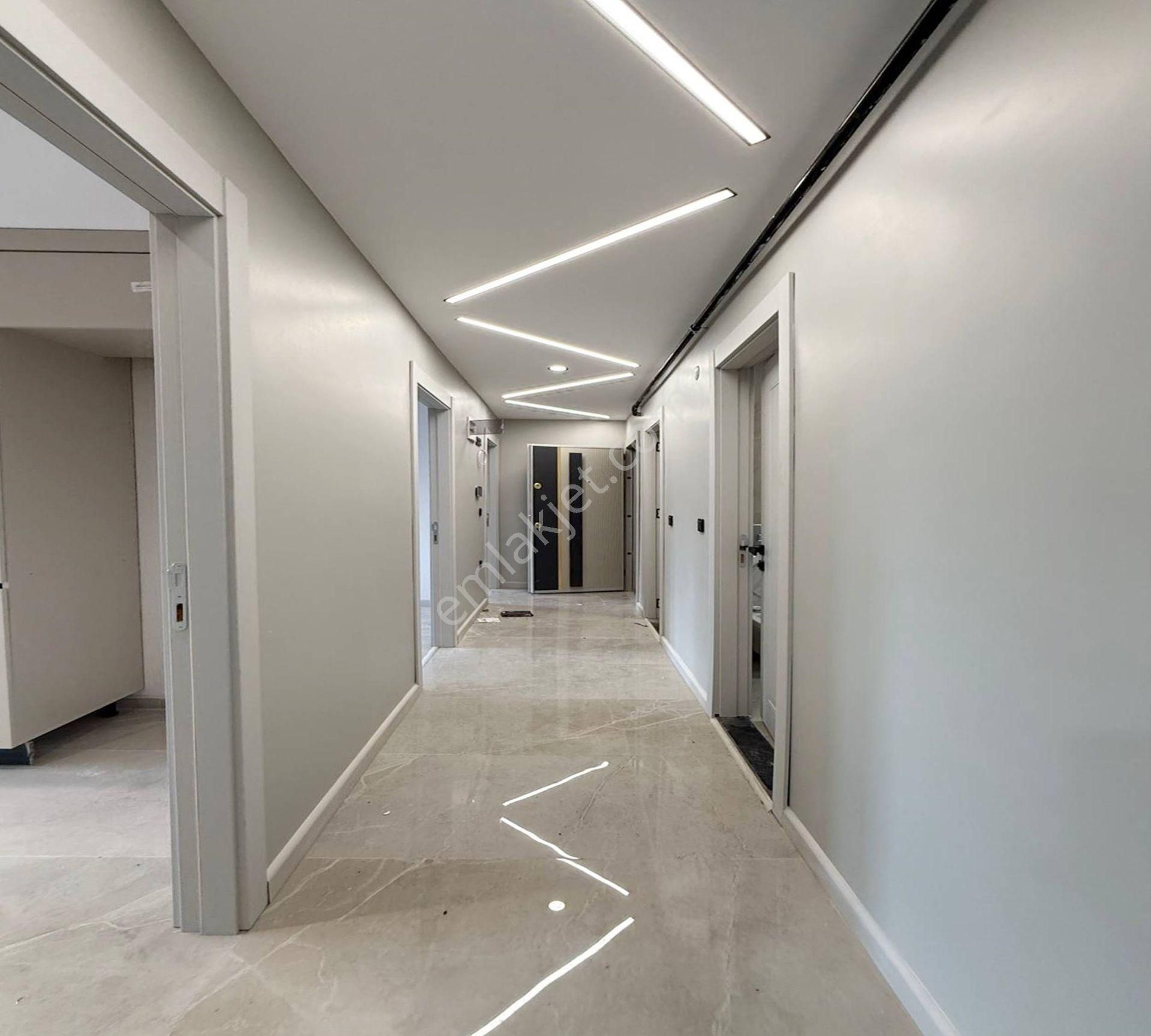 Bahçeşehir Bölge Yeni Mimari Tasarımlı 2+1 Ara Kat Satılık Daire - Görsel 16