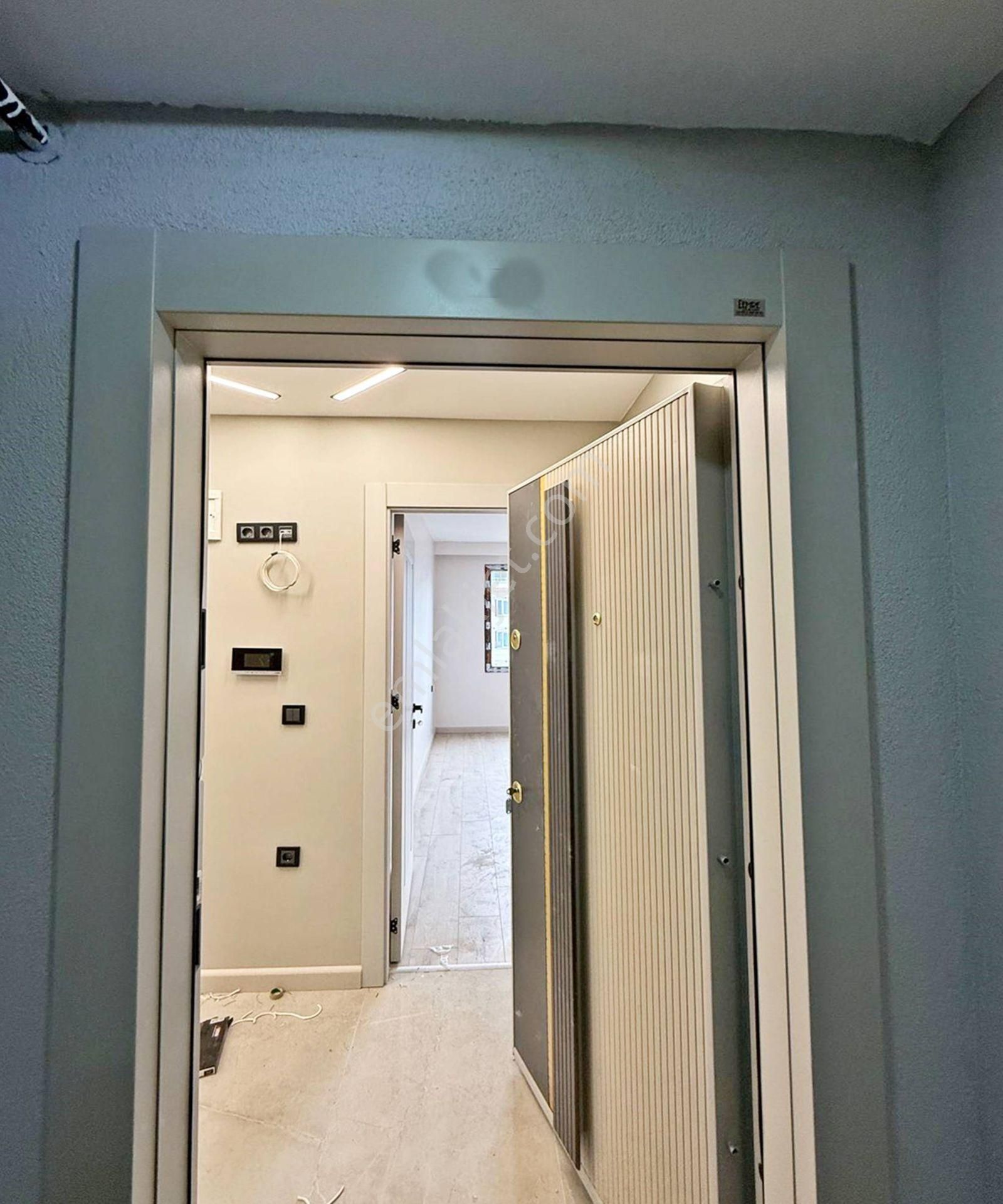 Bahçeşehir Bölge Yeni Mimari Tasarımlı 2+1 Ara Kat Satılık Daire - Görsel 17