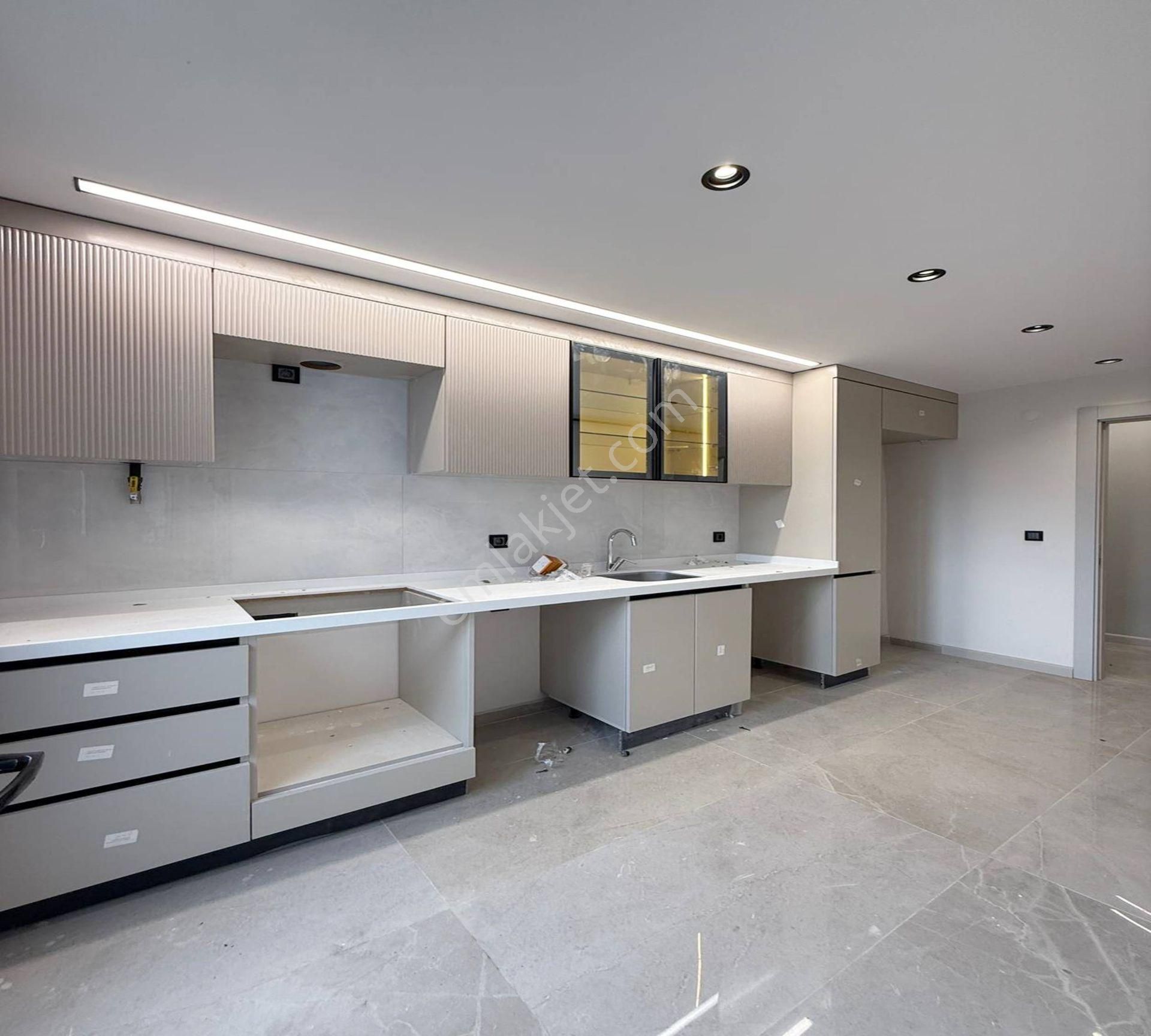 Bahçeşehir Bölge Yeni Mimari Tasarımlı 2+1 Ara Kat Satılık Daire - Görsel 14