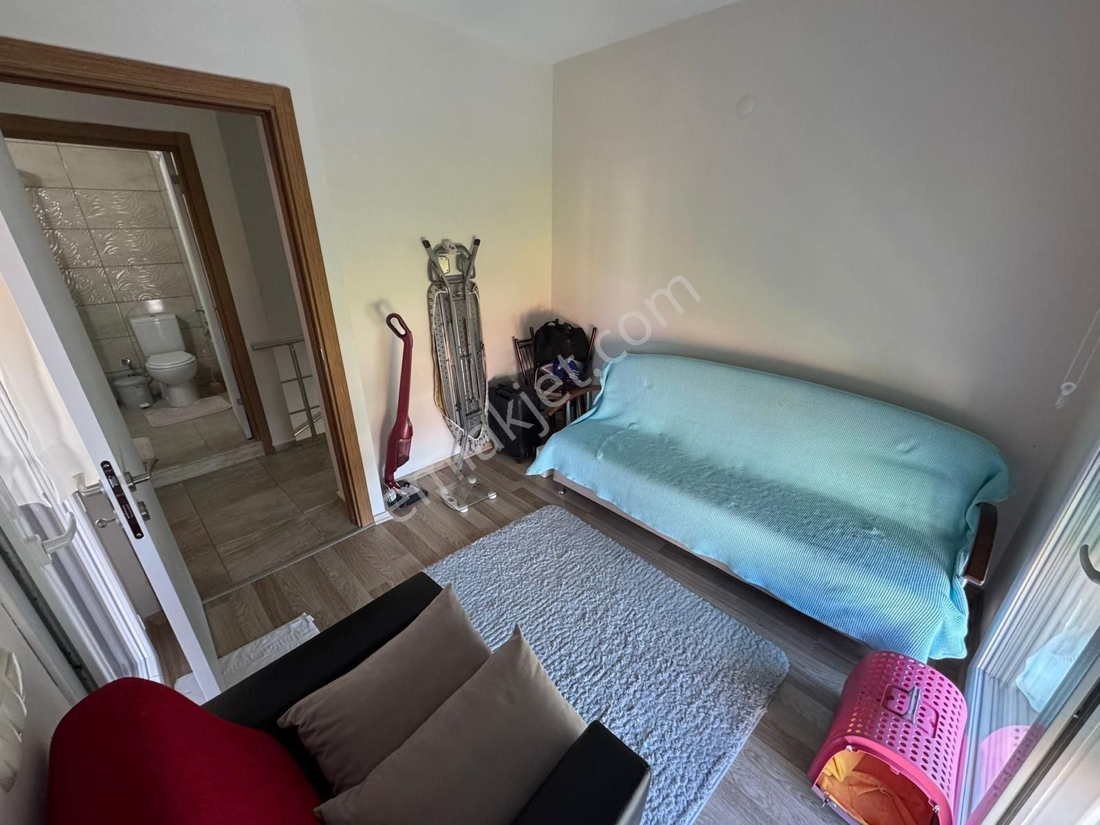 Denize Yakın Havuzlu Site İçinde 3 + 1 Satılık Yazlık - Görsel 17